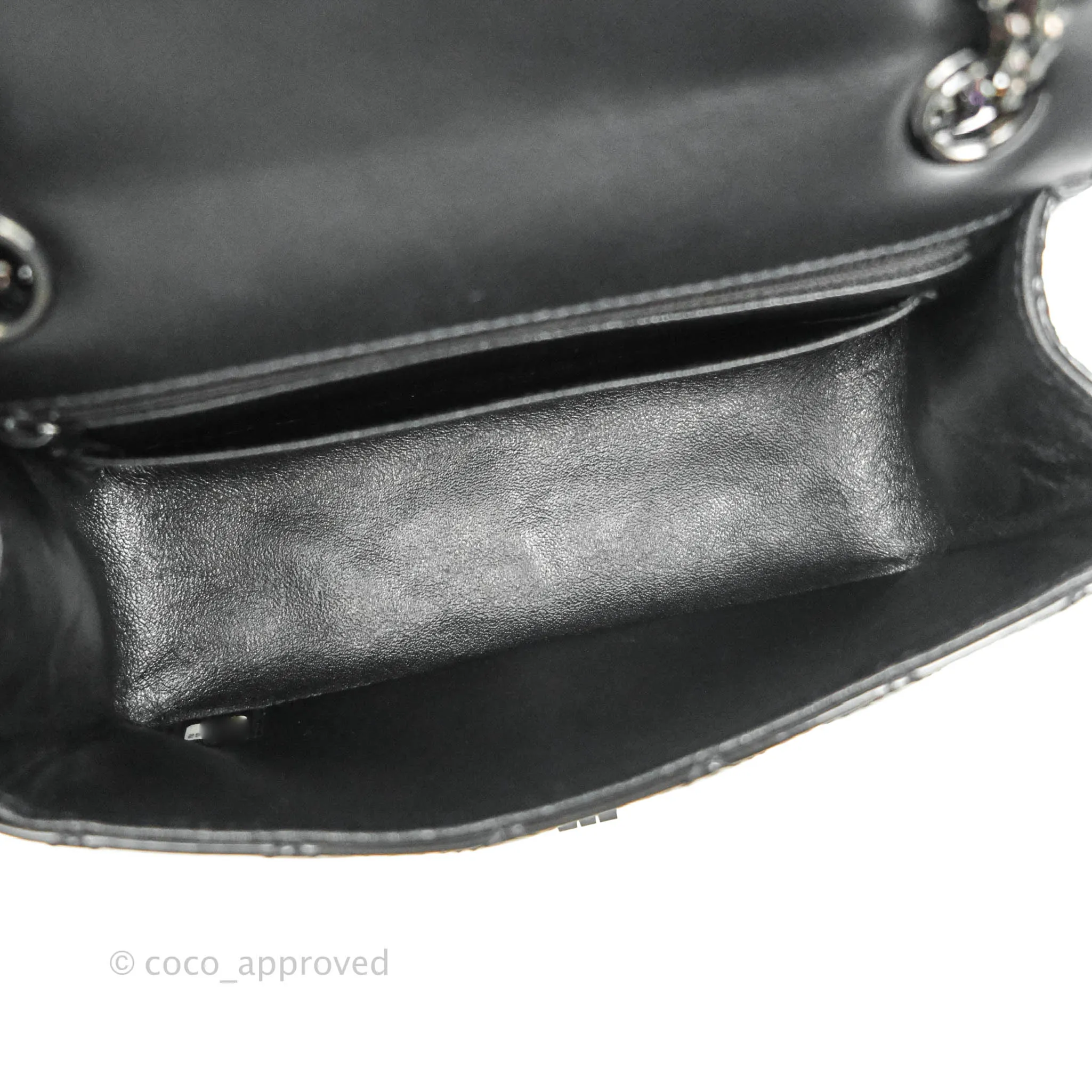 Chanel Quilted Mini Reissue 224 So Black Patent