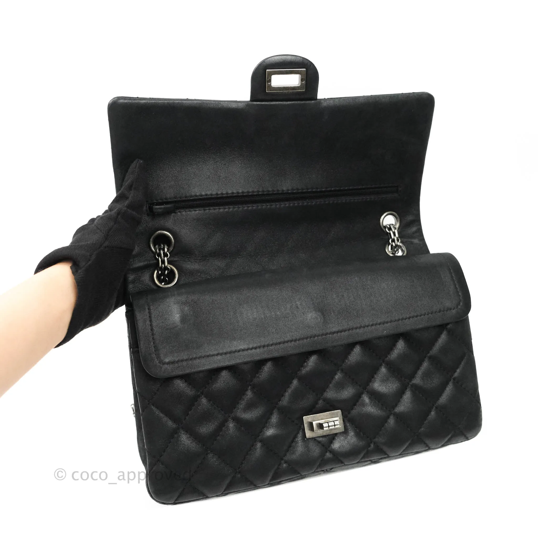 Chanel Reissue Quilted Aged Calfskin Black Ruthenium Hardware 226