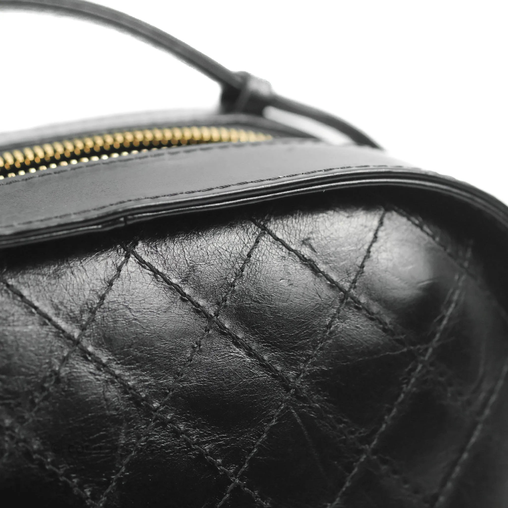 Chanel Small Round Vanity Case Bag Black Crumpled Calfskin 19C
