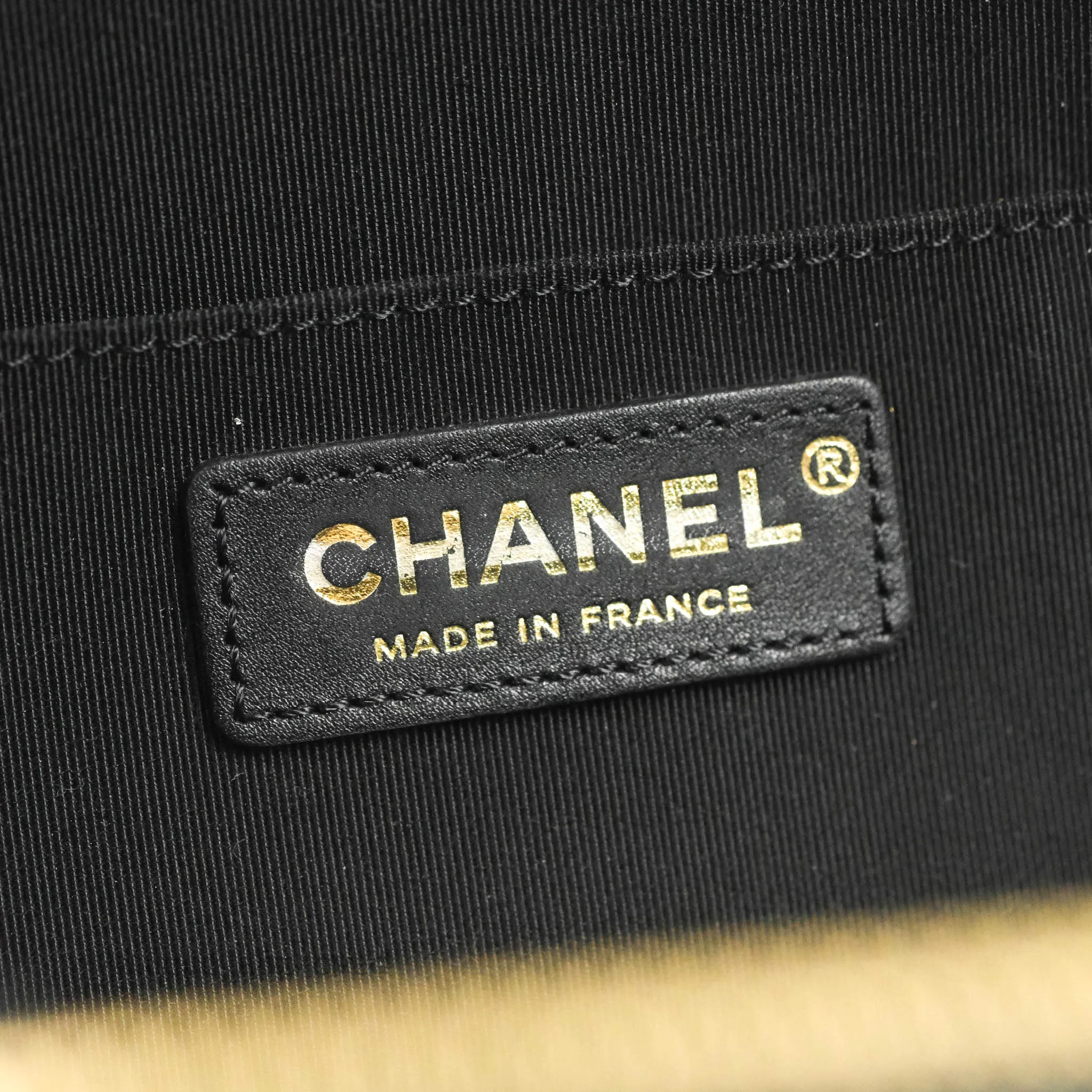Chanel Small Round Vanity Case Bag Black Crumpled Calfskin 19C