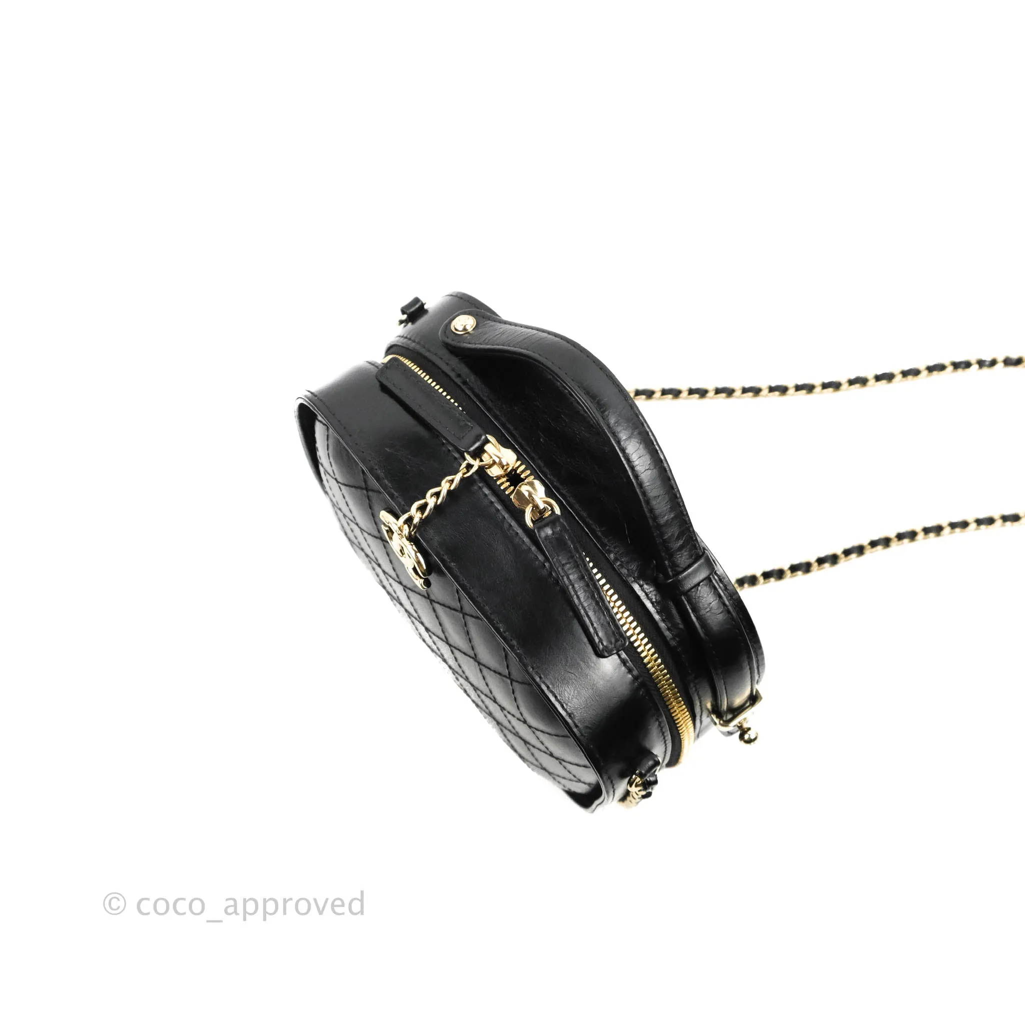 Chanel Small Round Vanity Case Bag Black Crumpled Calfskin 19C