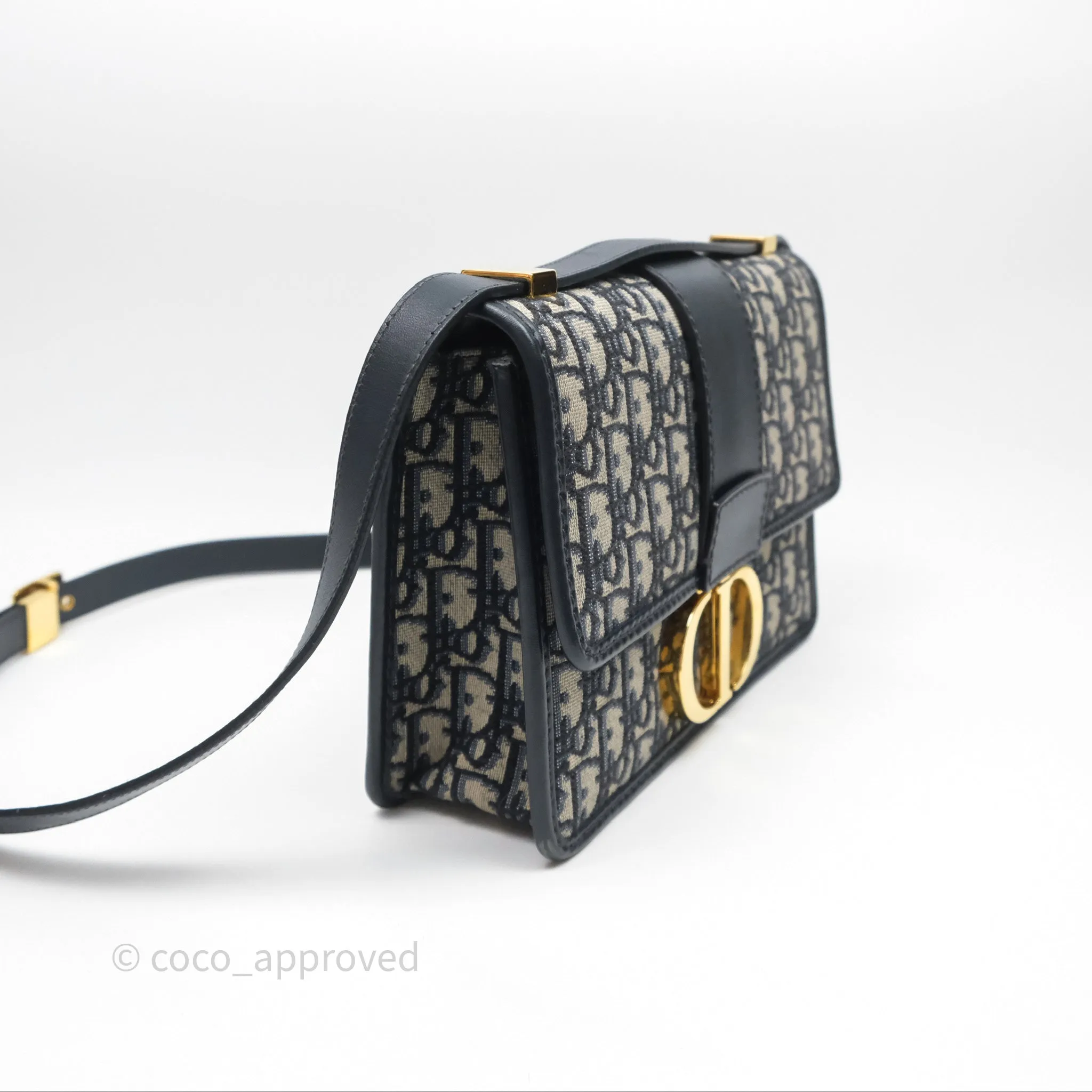 Christian Dior 30 Montaigne Bag Blue Dior Oblique Jacquard Gold Hardware