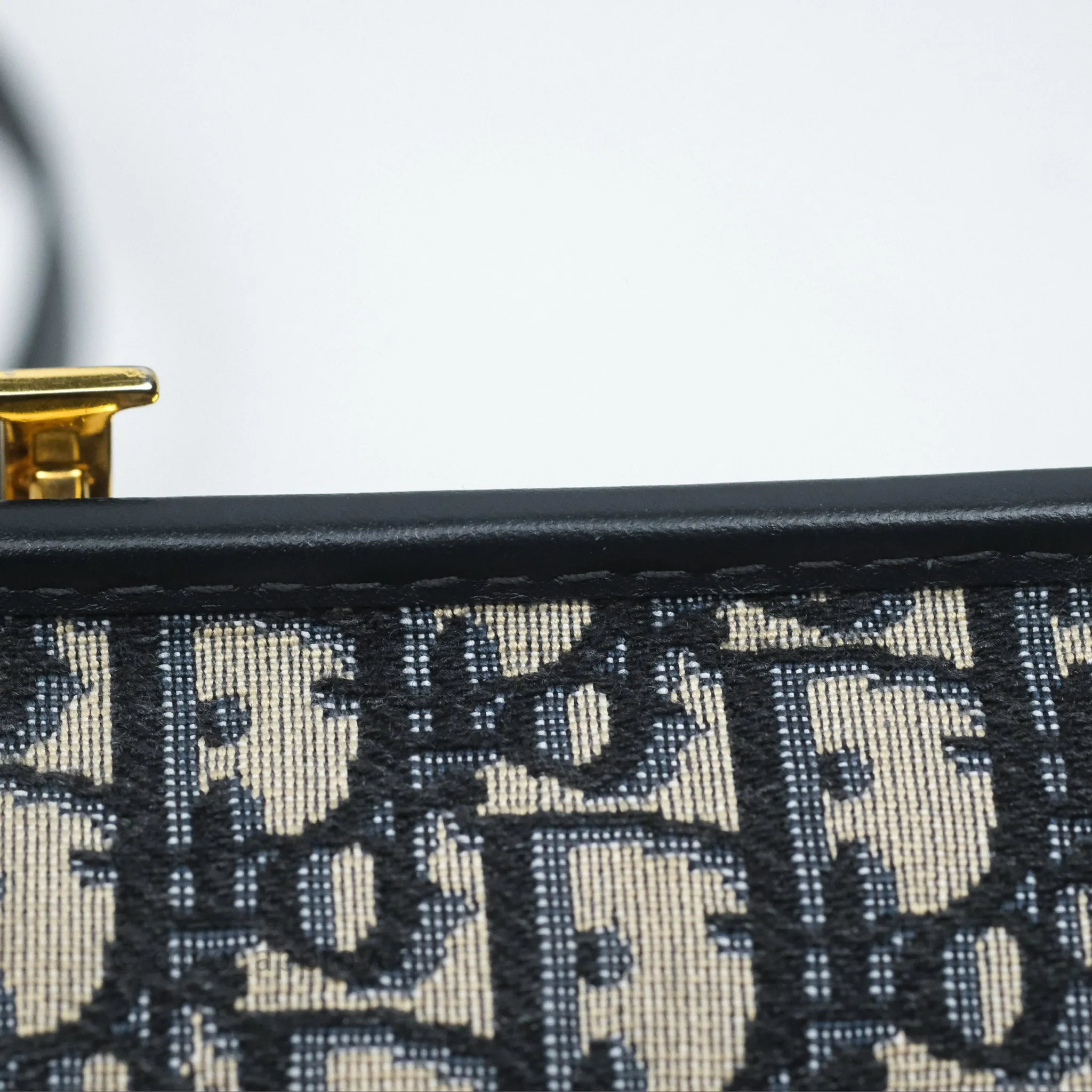 Christian Dior 30 Montaigne Bag Blue Dior Oblique Jacquard Gold Hardware