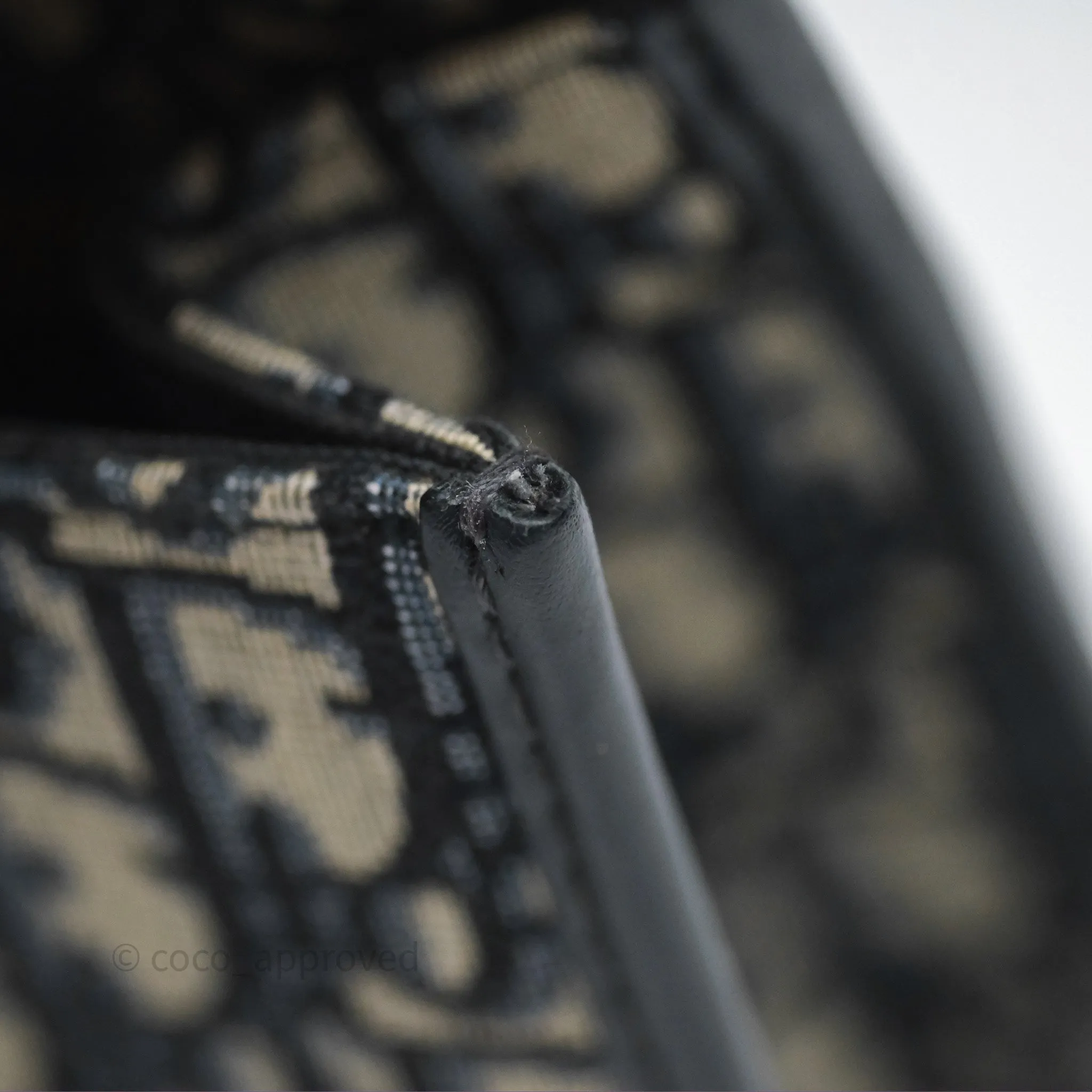 Christian Dior 30 Montaigne Bag Blue Dior Oblique Jacquard Gold Hardware