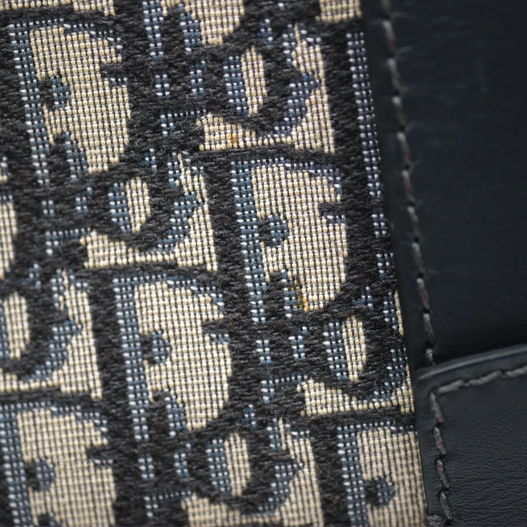 Christian Dior 30 Montaigne Bag Blue Dior Oblique Jacquard Gold Hardware