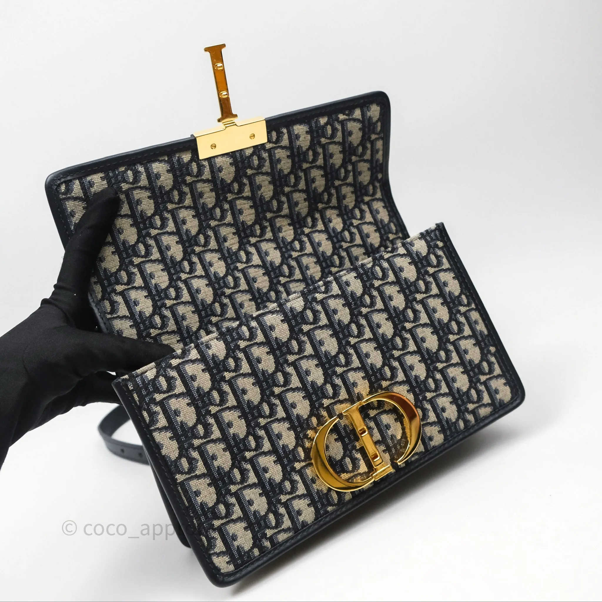 Christian Dior 30 Montaigne Chain Bag Blue Dior Oblique Jacquard
