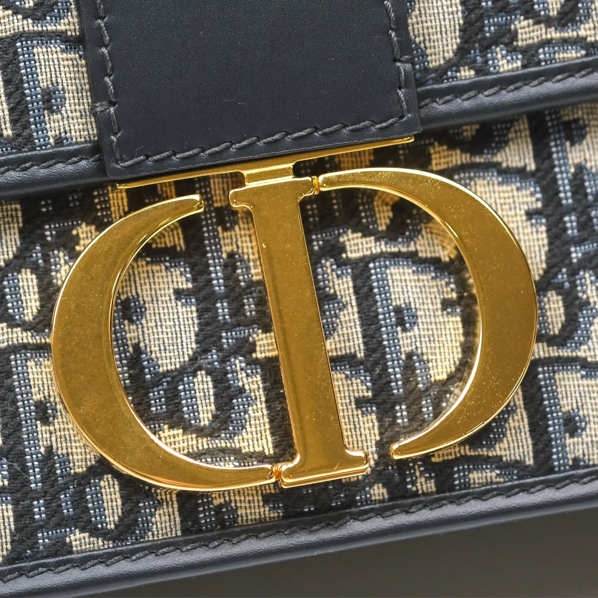 Christian Dior 30 Montaigne Chain Bag Blue Dior Oblique Jacquard