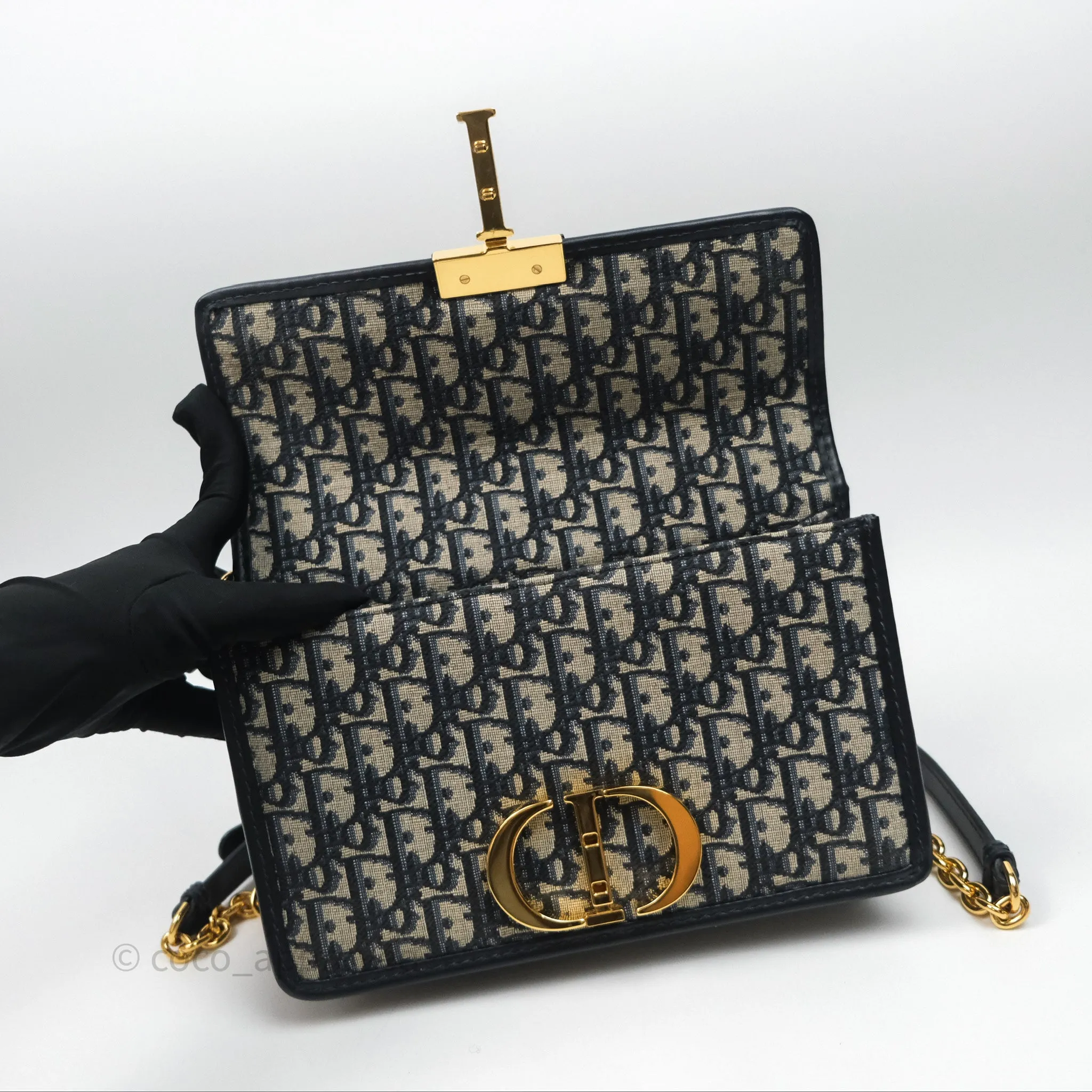 Christian Dior 30 Montaigne with Chain Blue Dior Oblique Jacquard
