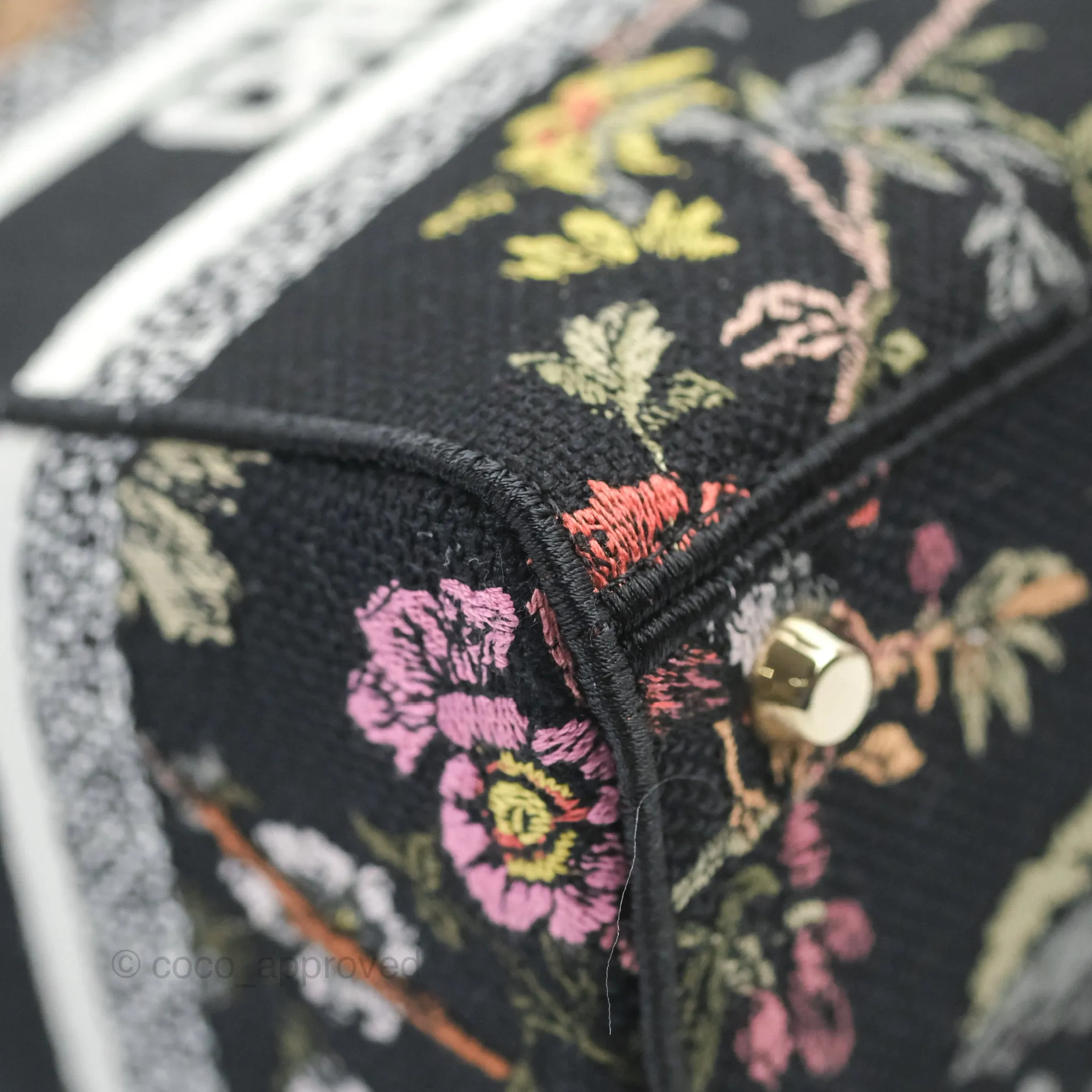 Christian Dior Medium Lady D-Lite Bag Black Dior Jardin Botanique Embroidery