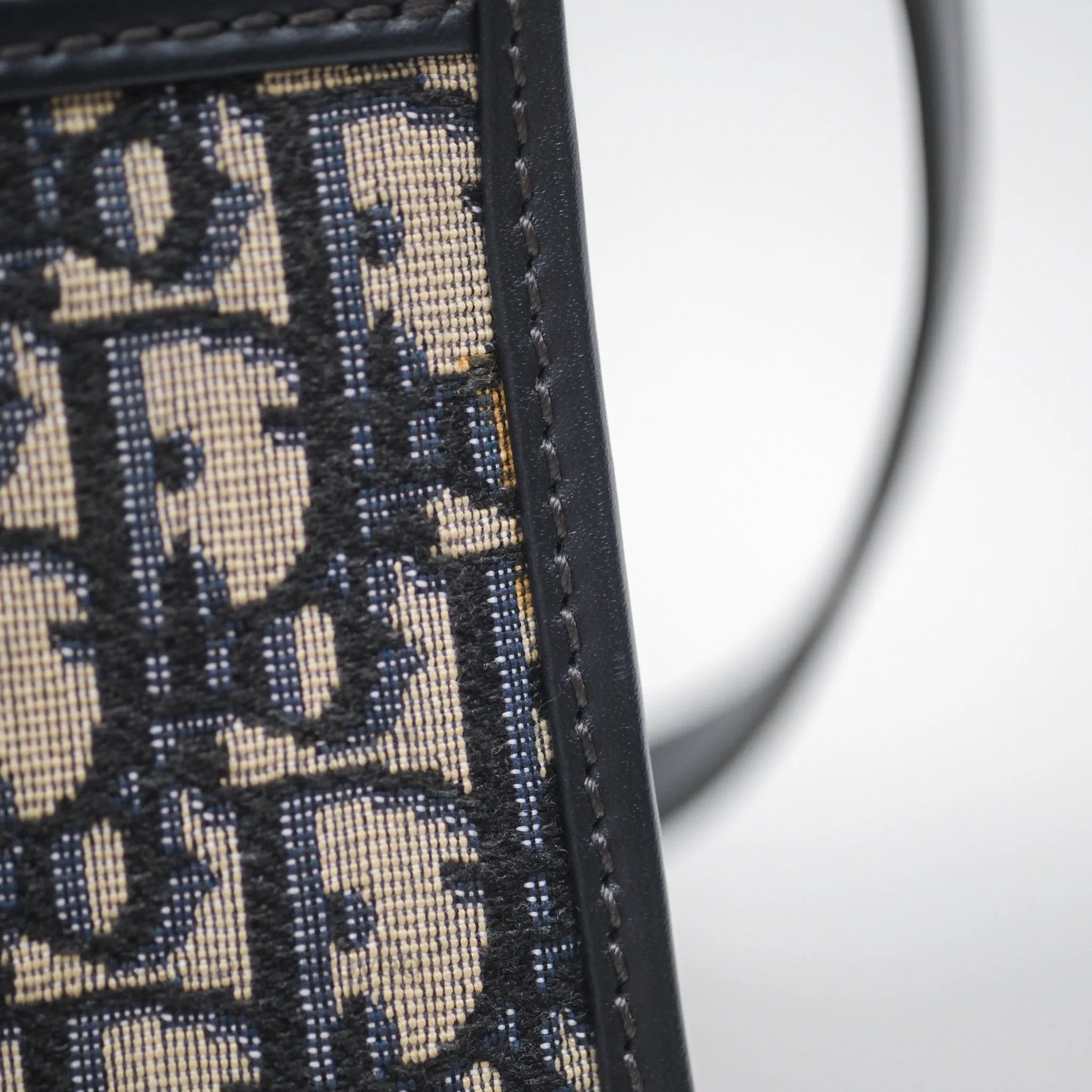 Dior 30 Montaigne Bag Blue Dior Oblique Jacquard