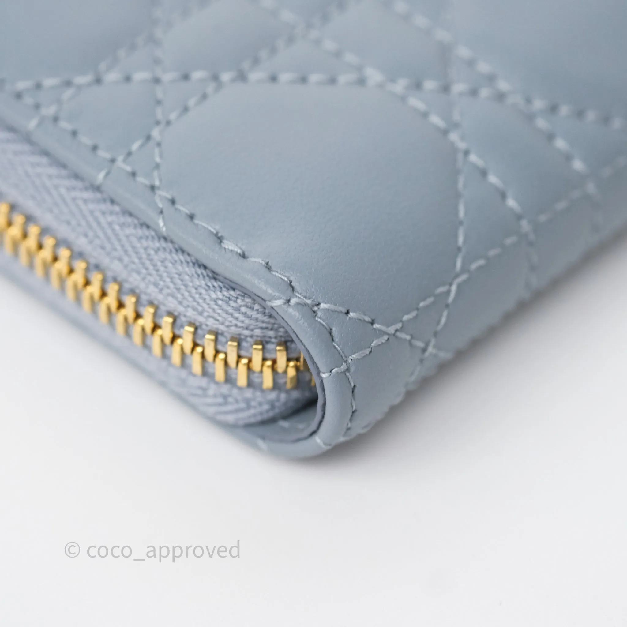 Dior Small Lady Dior Voyageur Coin Purse Cloud Blue Lambskin Cannage