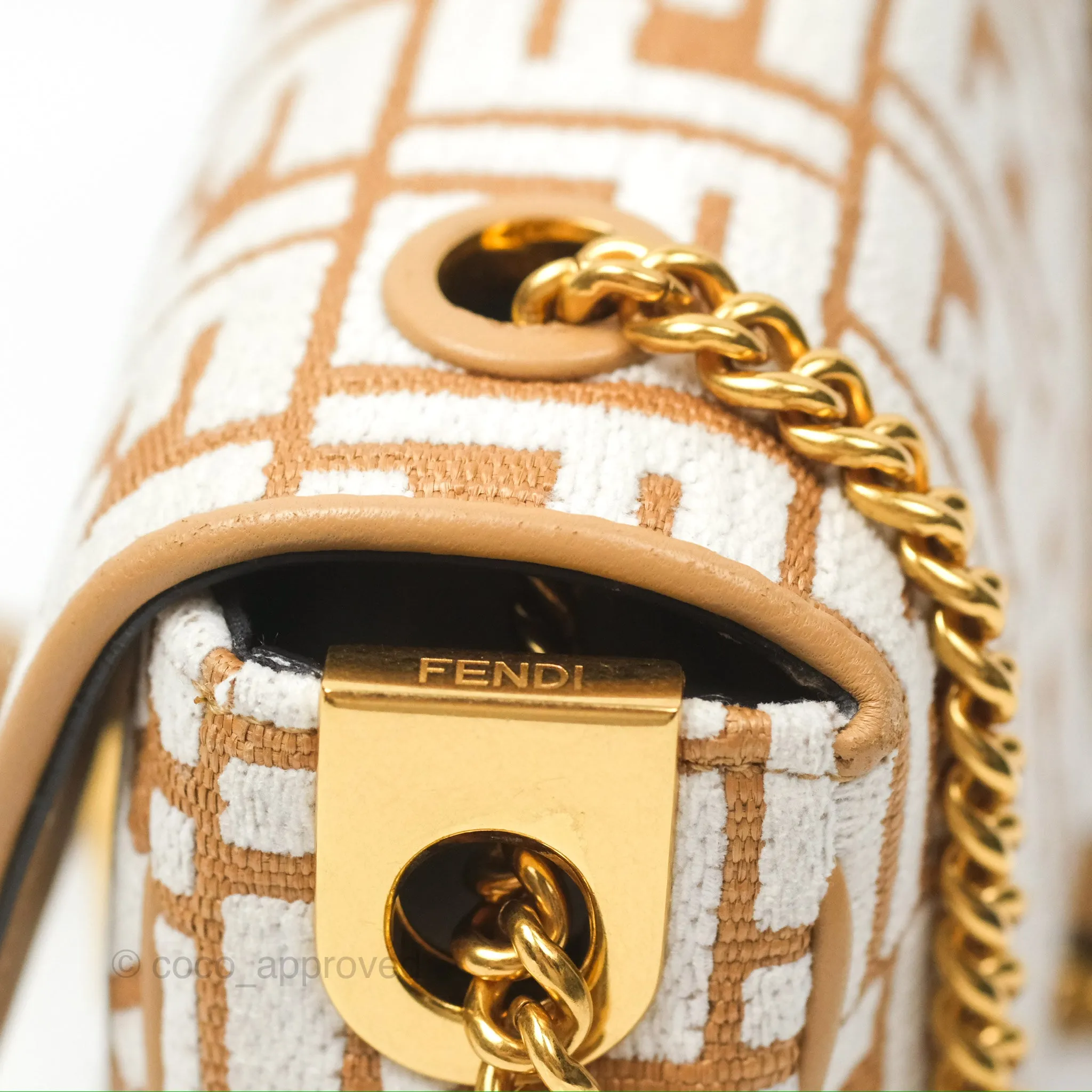 Fendi Baguette Chain Midi Bag Raffia