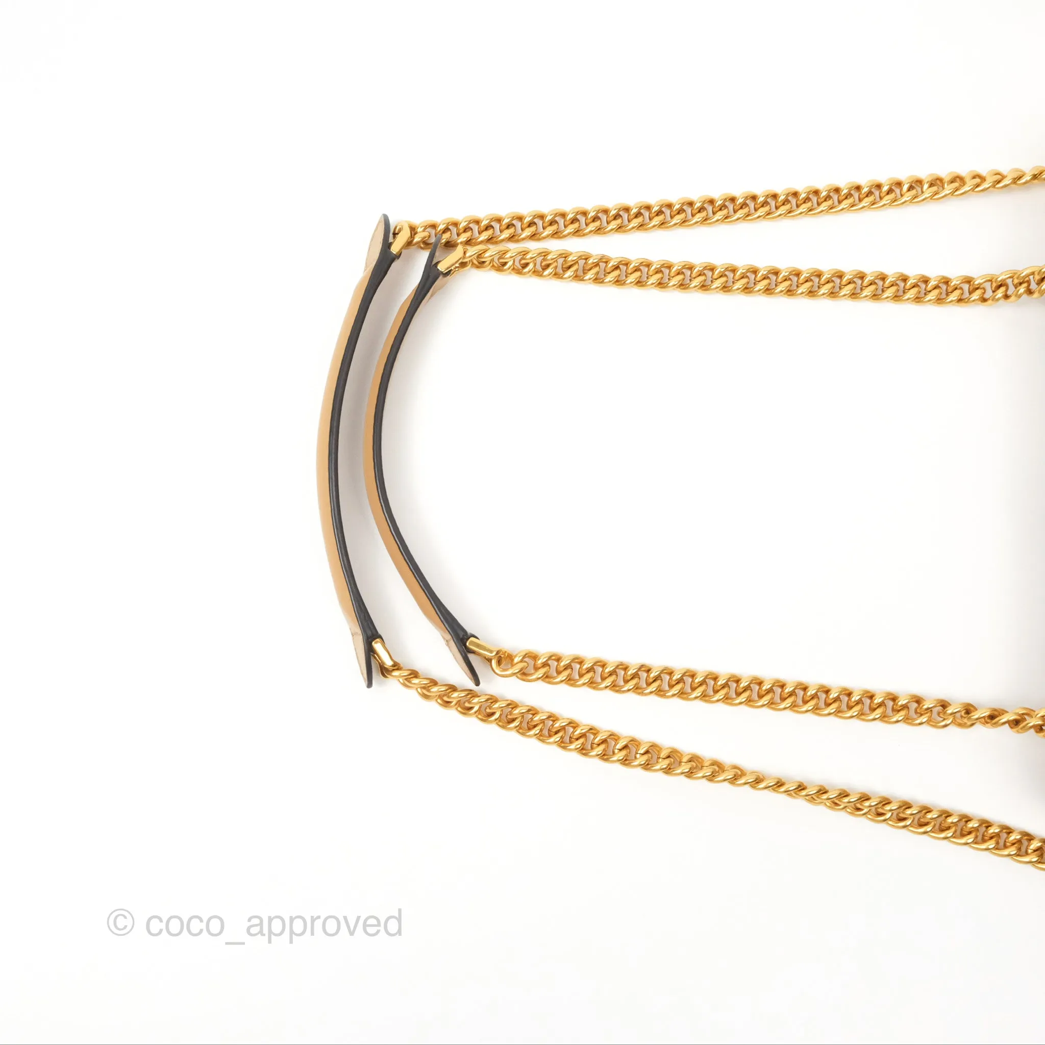 Fendi Baguette Chain Midi Bag Raffia