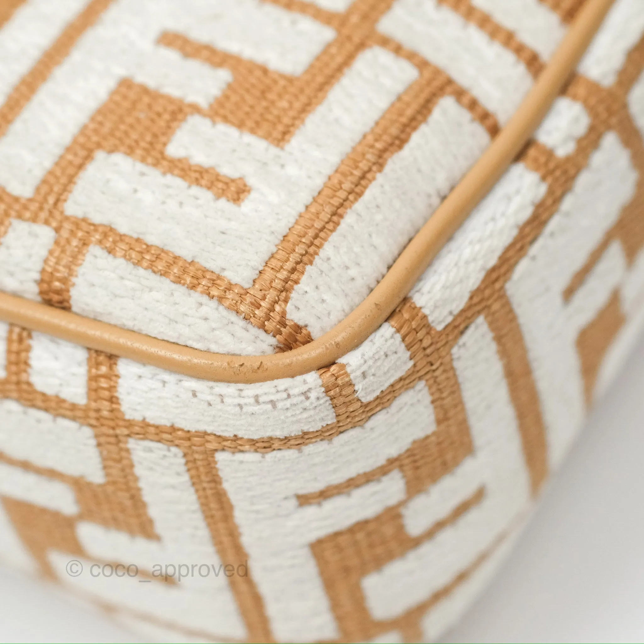 Fendi Baguette Chain Midi Bag Raffia