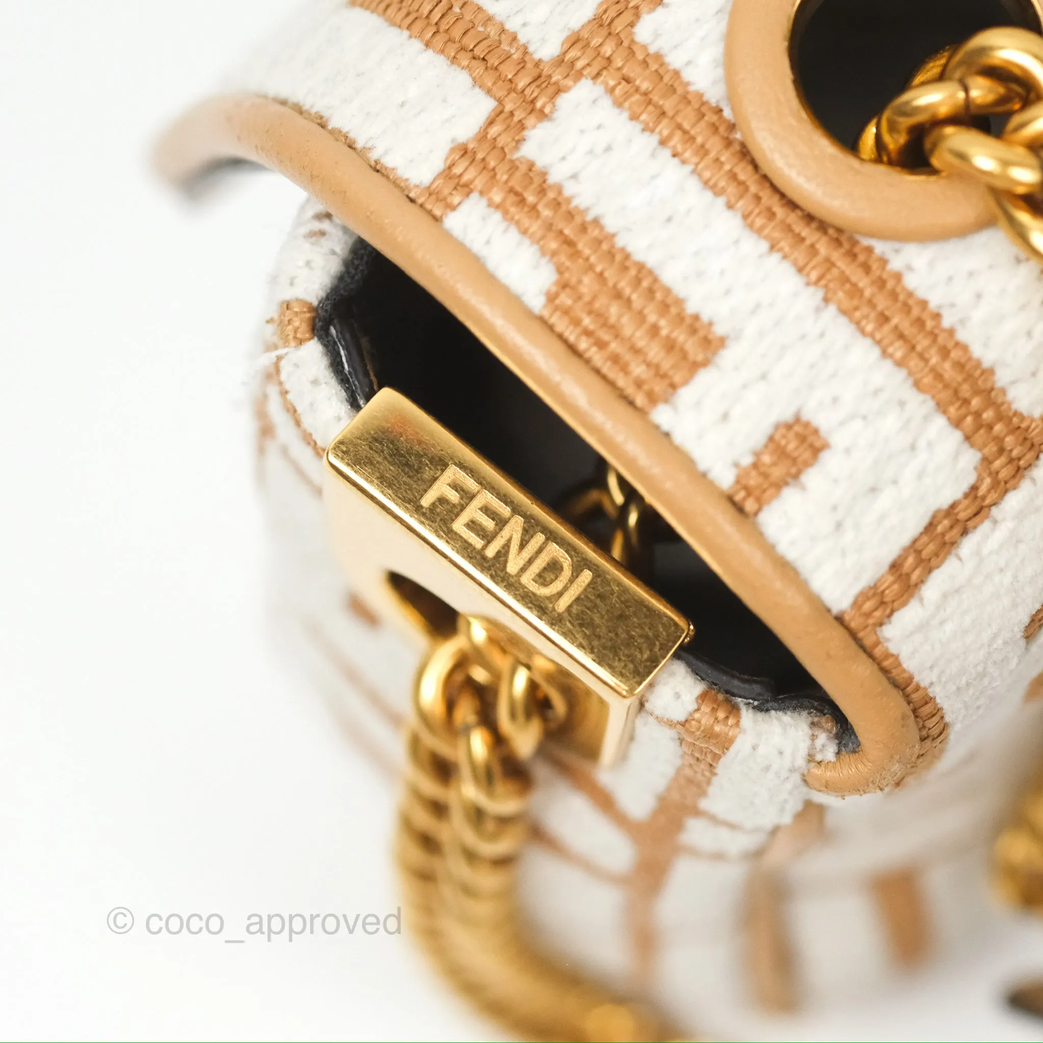 Fendi Baguette Chain Midi Bag Raffia