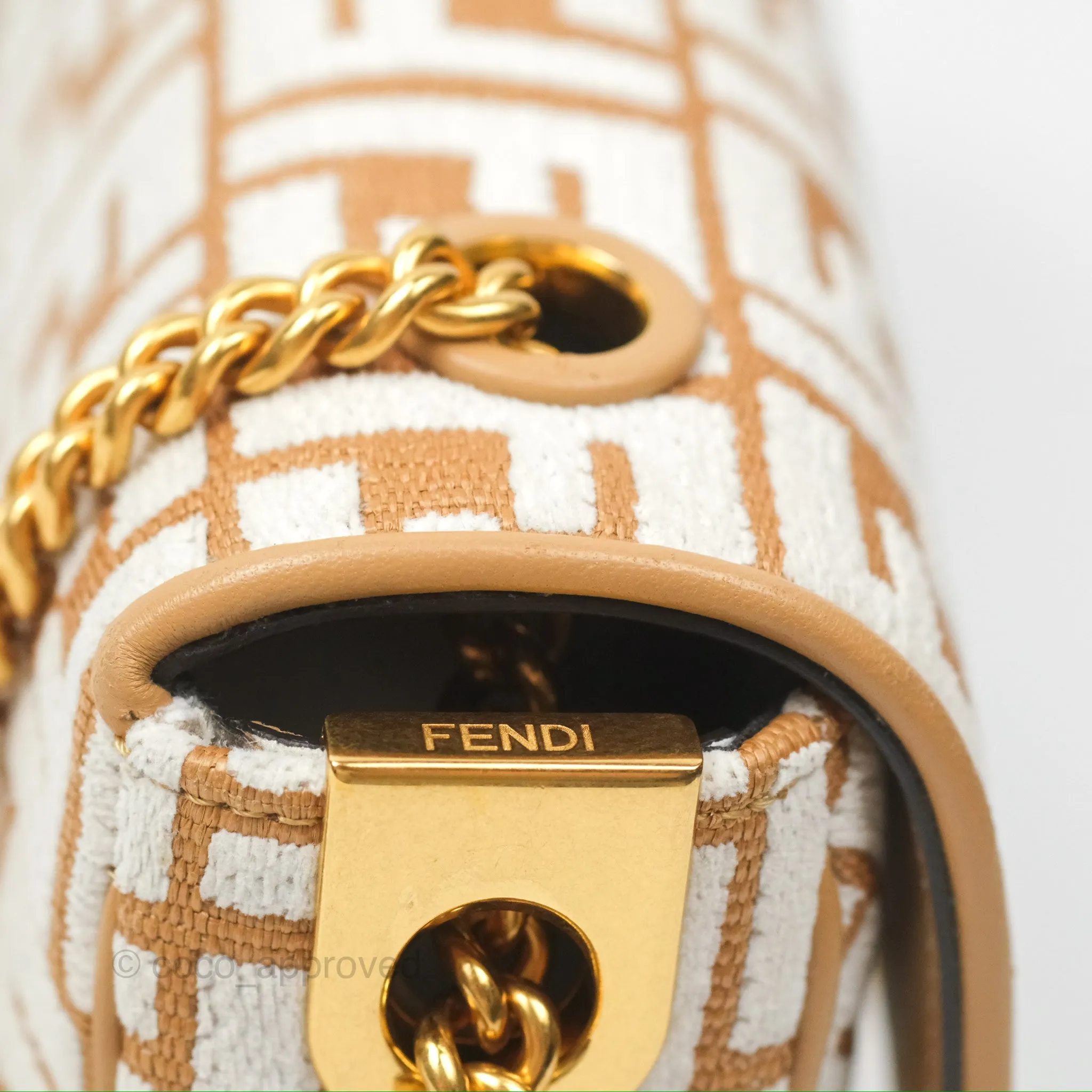 Fendi Baguette Chain Midi Bag Raffia