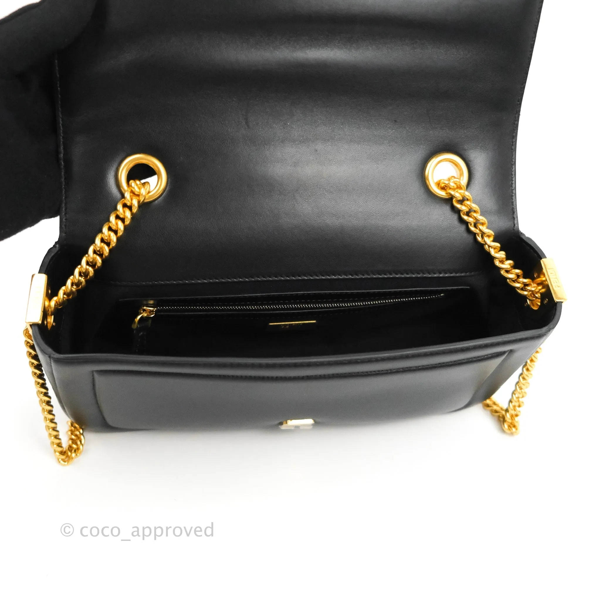 Fendi Baguette Chain Shoulder Bag in Black Nappa Leather