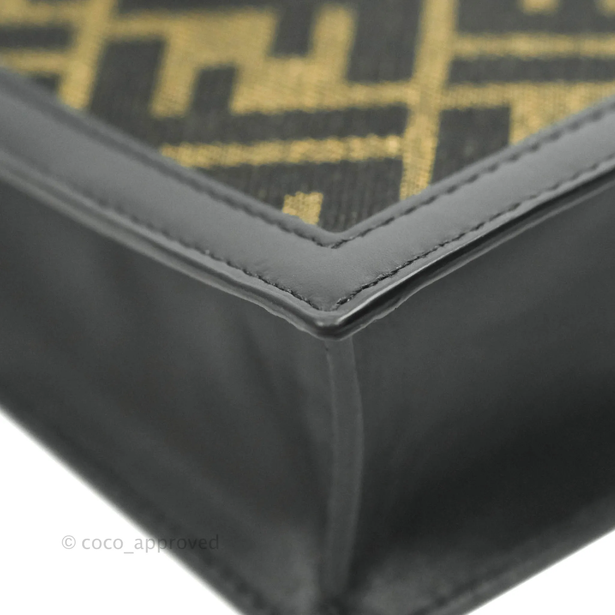 Fendi Baguette FF Brown Fabric Phone Bag