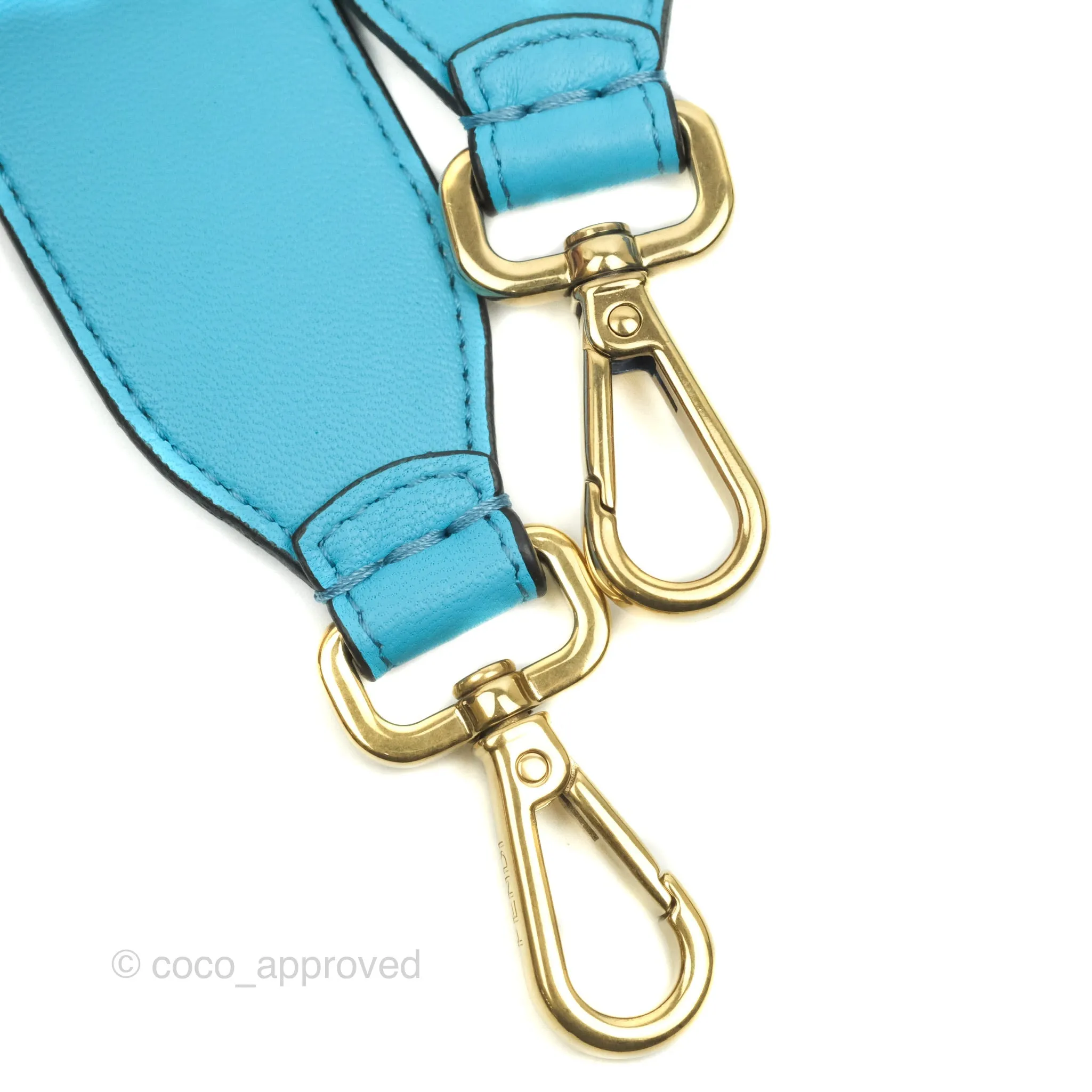 Fendi Medium Baguette Bag Blue Calfskin Gold Hardware