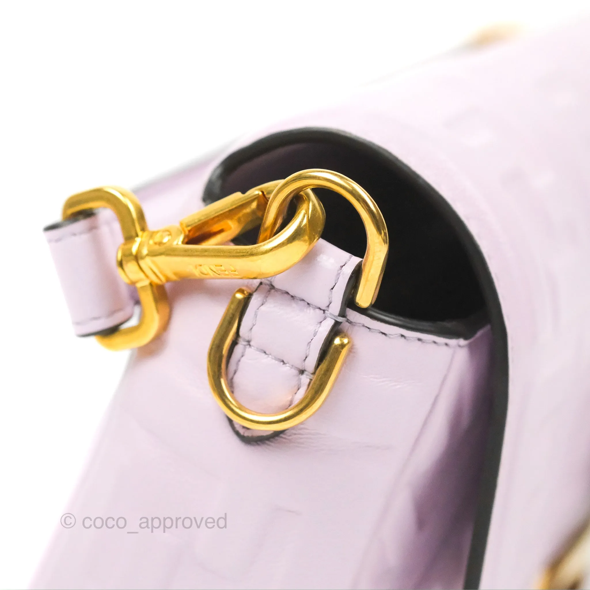 Fendi Medium Baguette Bag Lilac Calfskin Gold Hardware