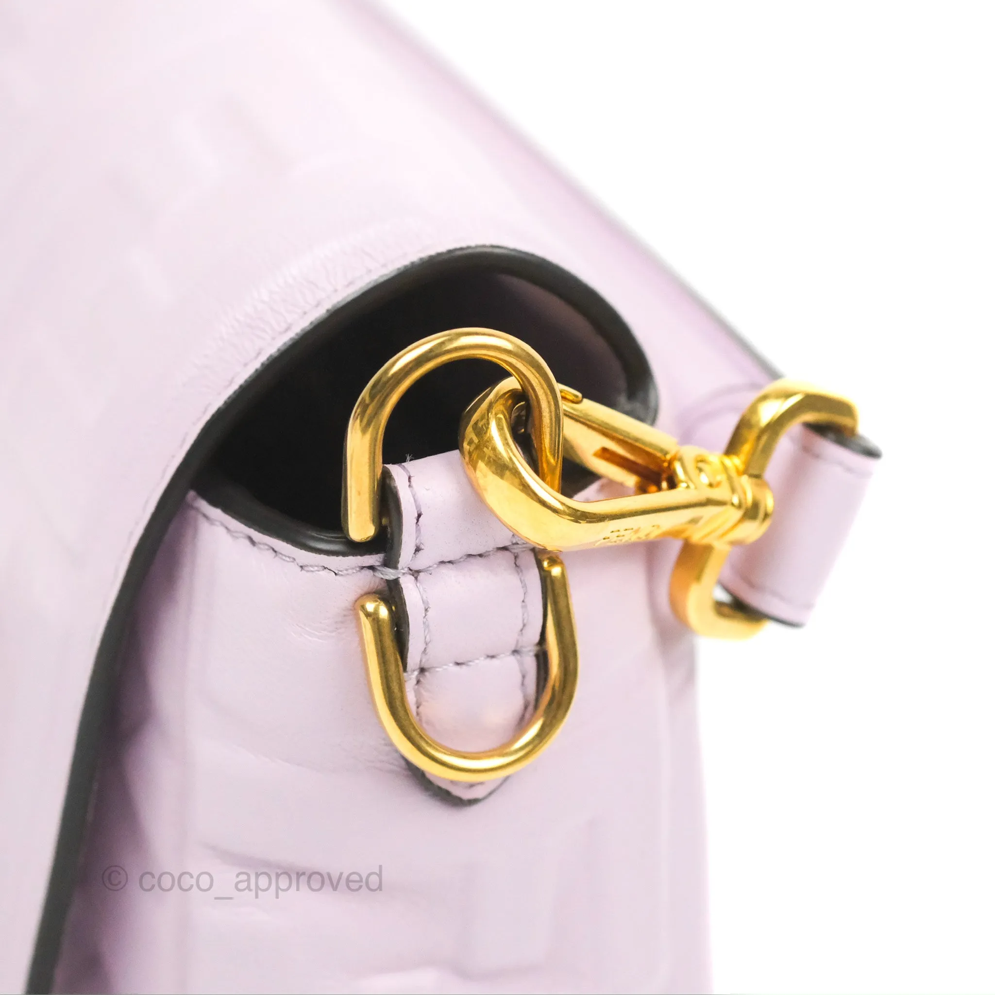 Fendi Medium Baguette Bag Lilac Calfskin Gold Hardware