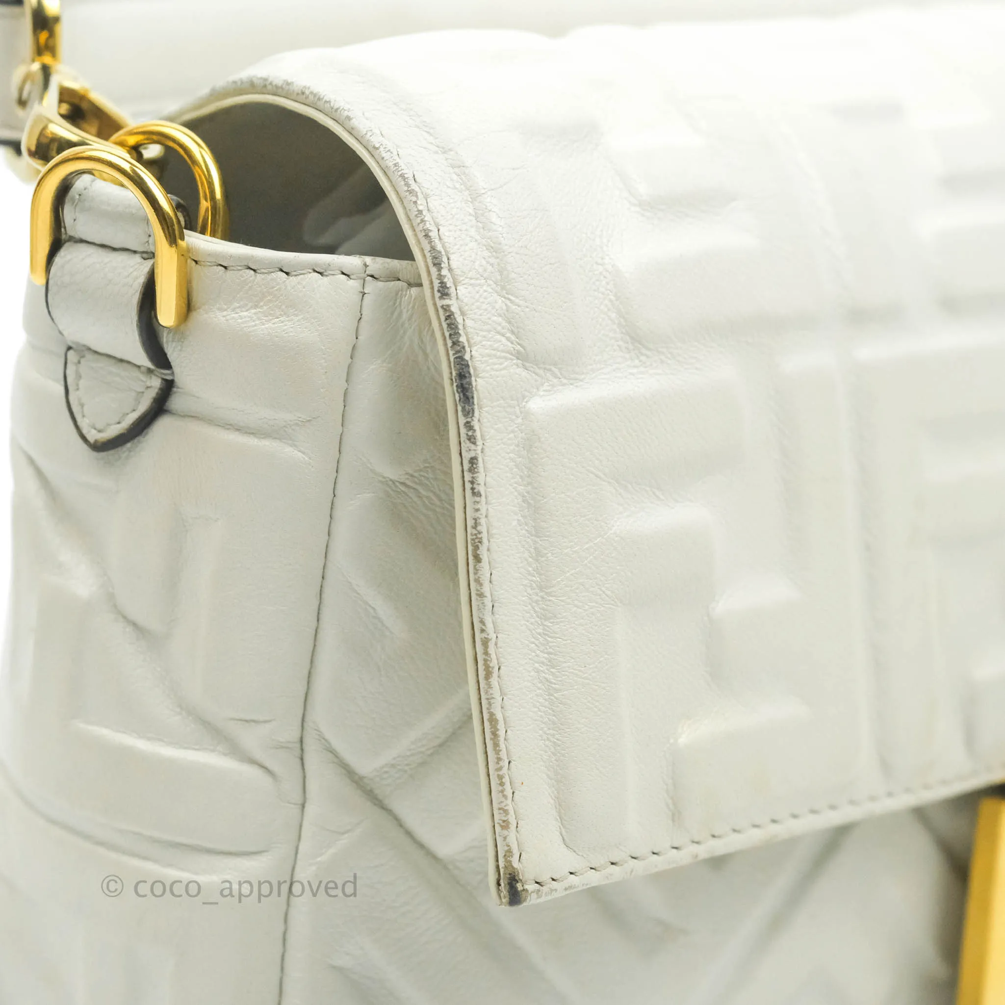 Fendi Medium Baguette Bag White Calfskin Gold Hardware