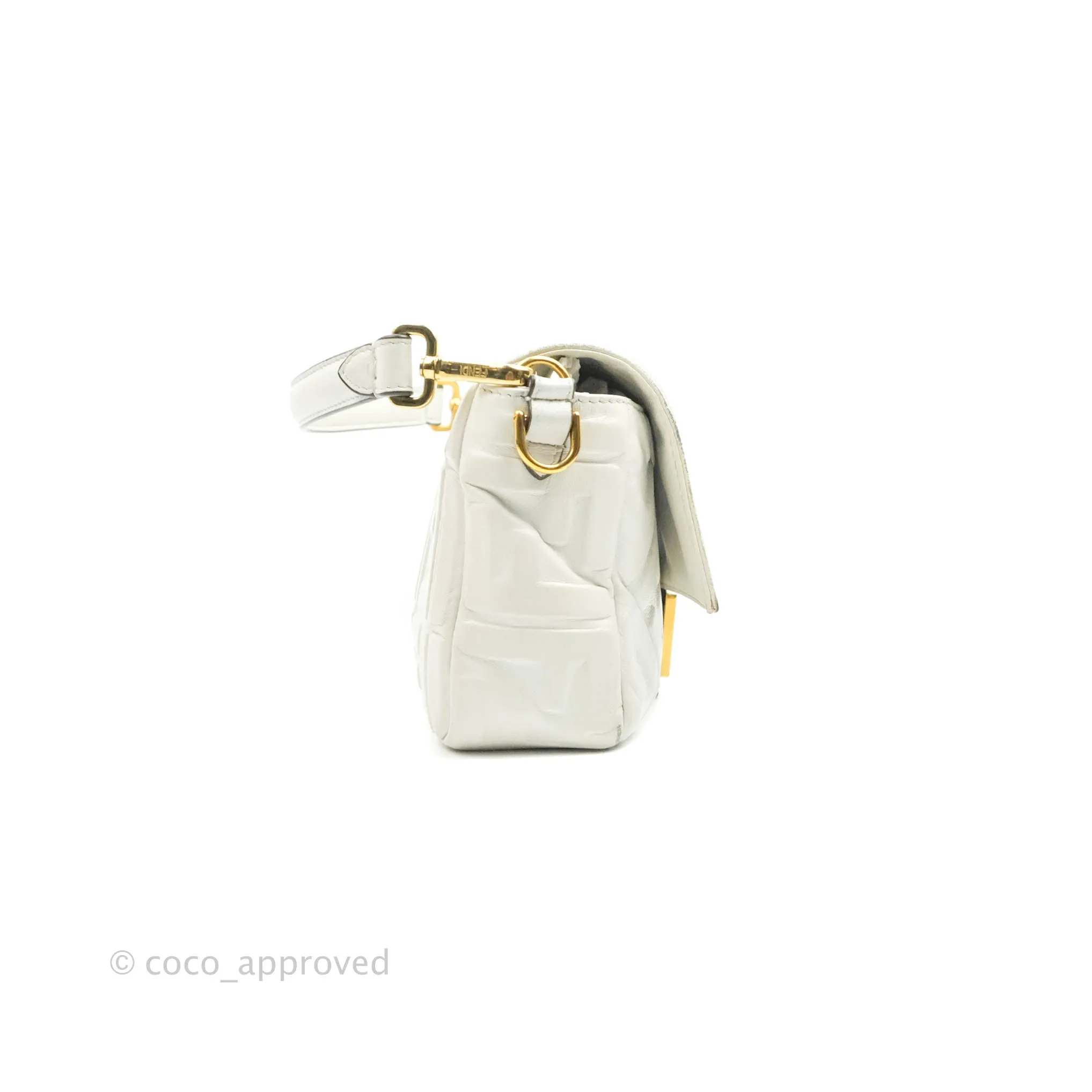 Fendi Medium Baguette Bag White Calfskin Gold Hardware