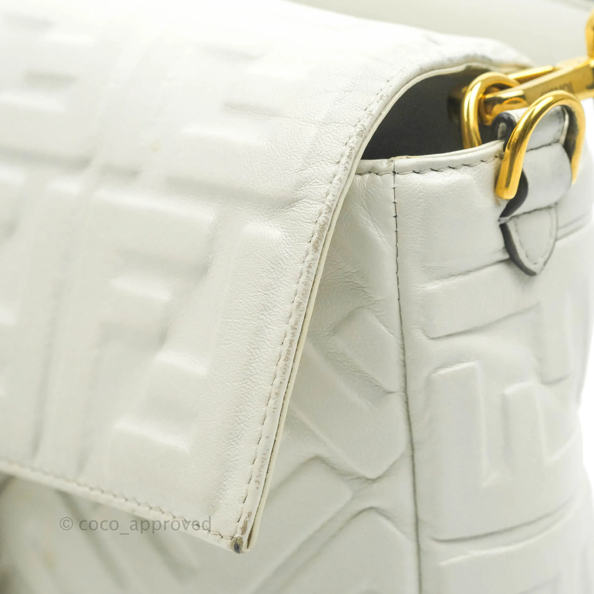 Fendi Medium Baguette Bag White Calfskin Gold Hardware