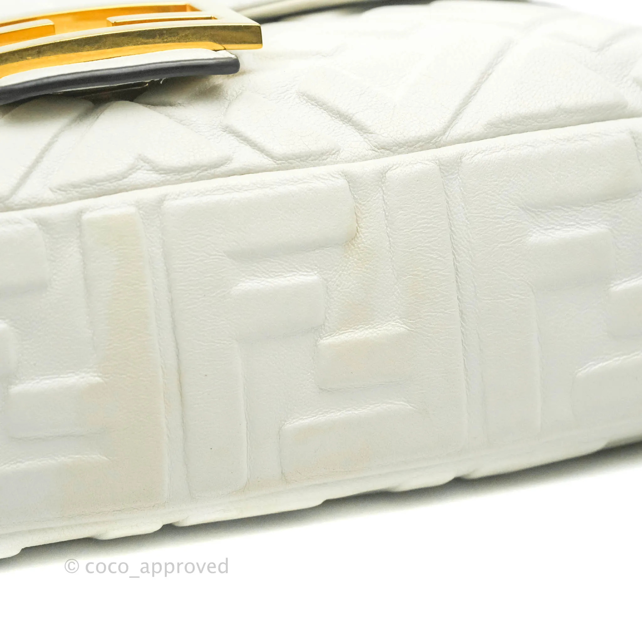 Fendi Medium Baguette Bag White Calfskin Gold Hardware