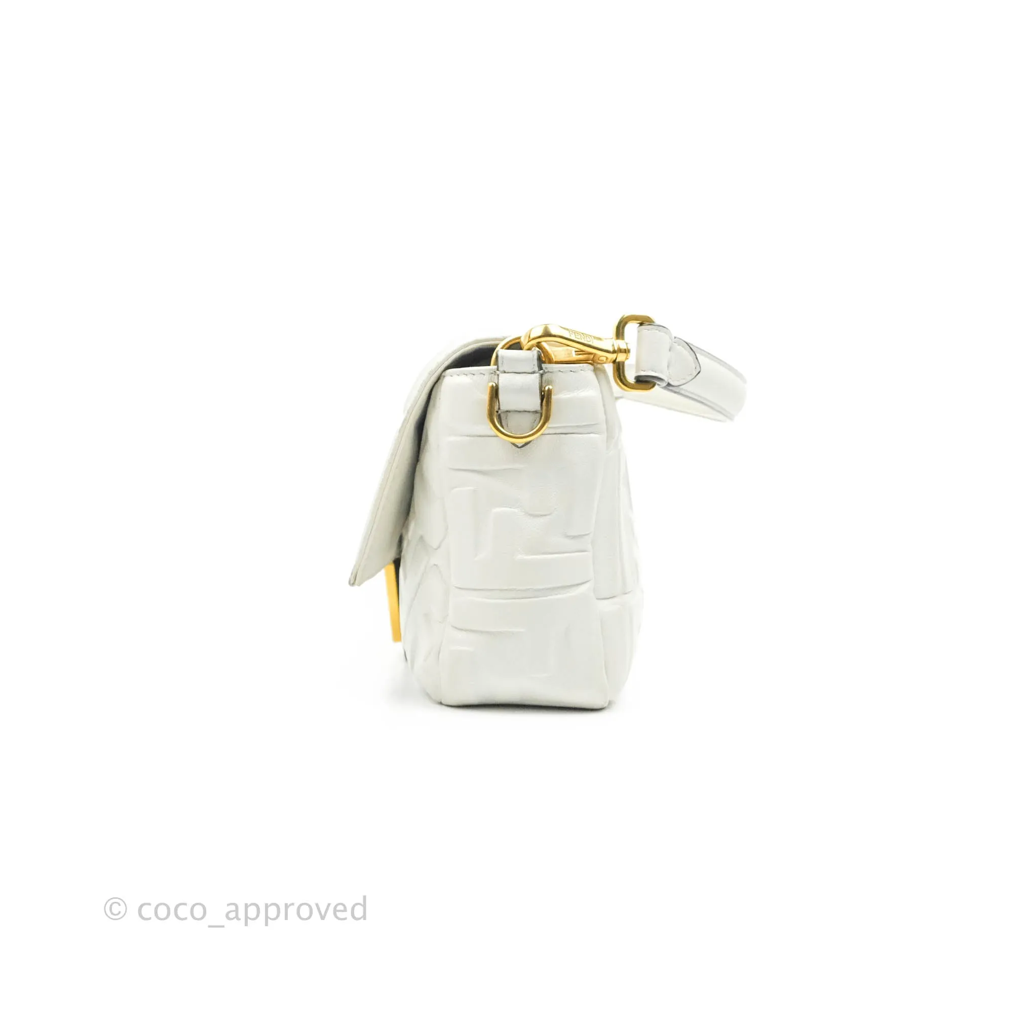 Fendi Medium Baguette Bag White Calfskin Gold Hardware