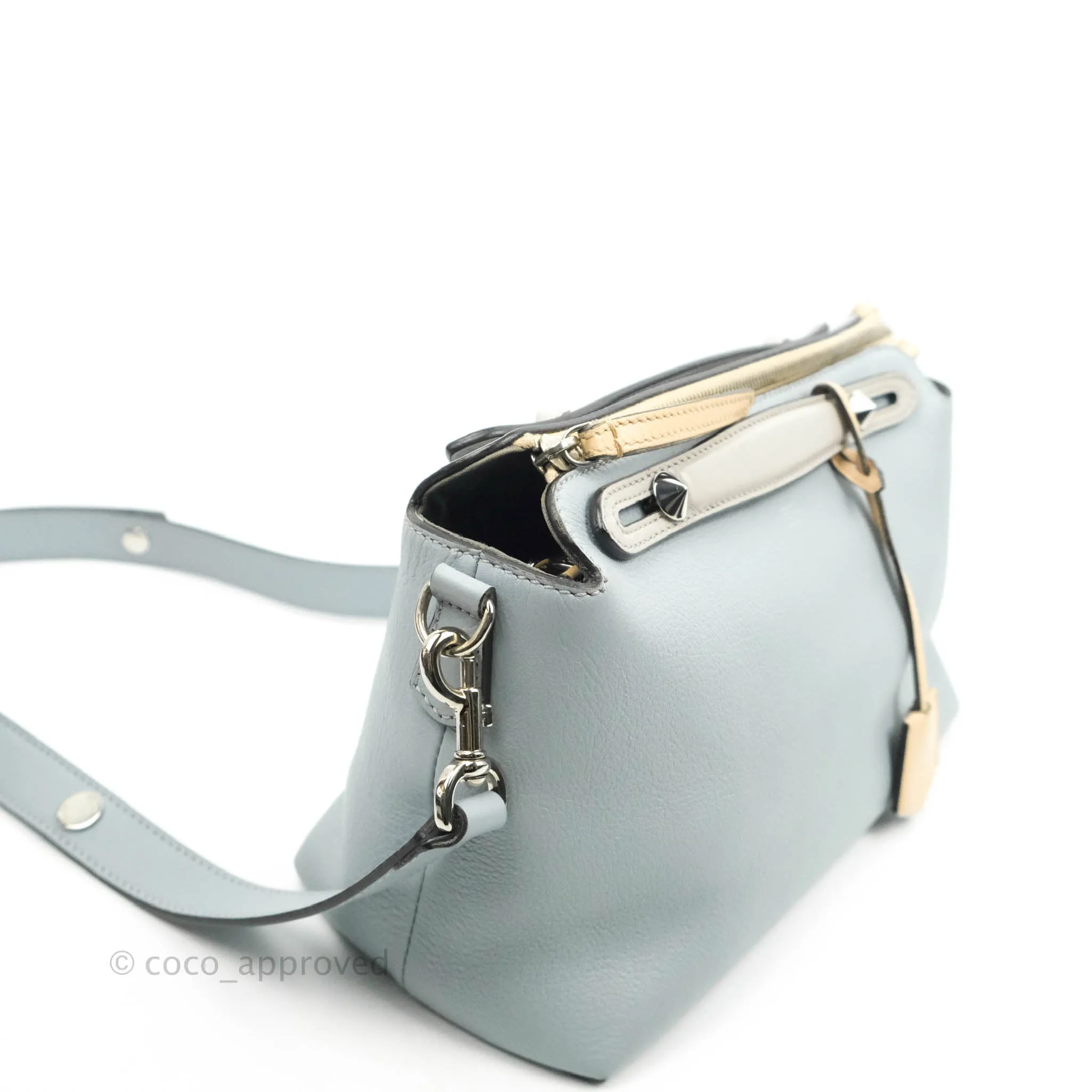 Fendi Medium By The Way Multicolour Light Blue/Light Beige Grained leather