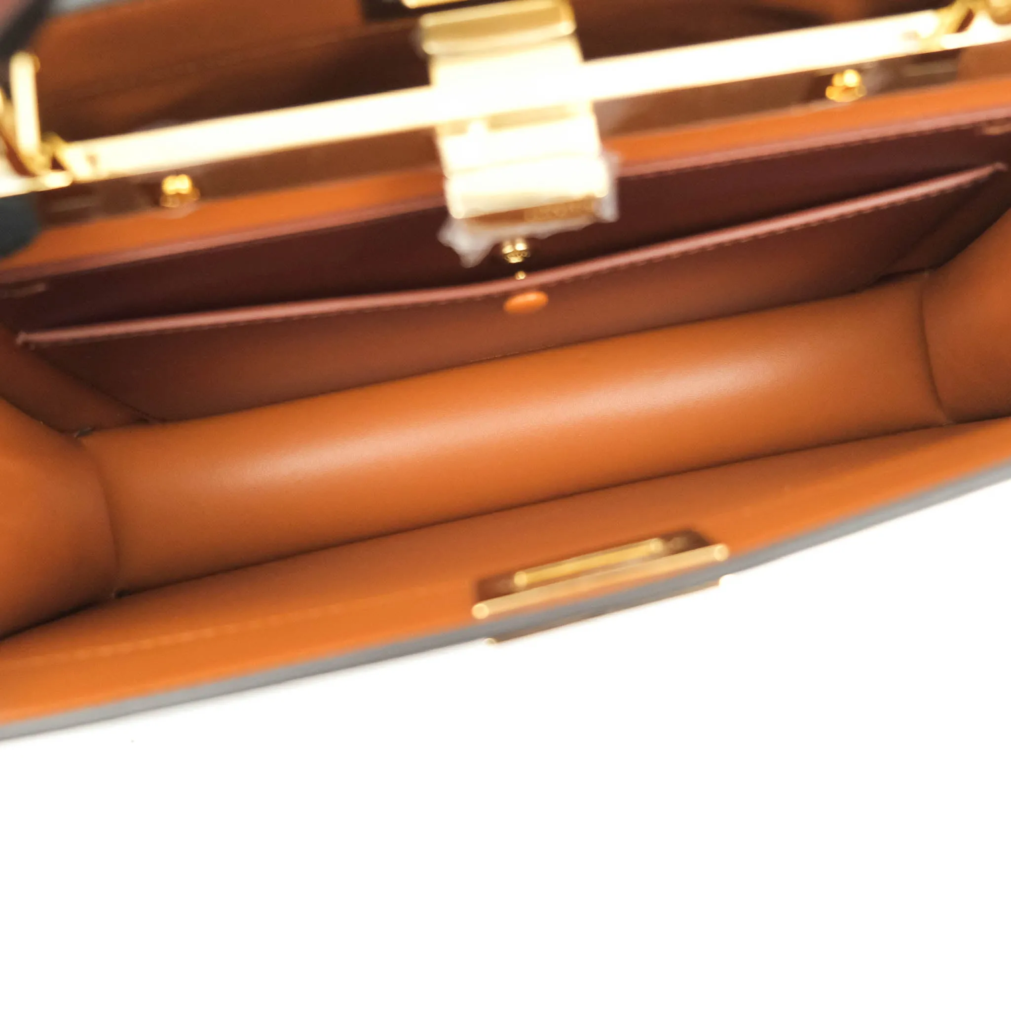 Fendi Peekaboo Iseeu East-west Brown