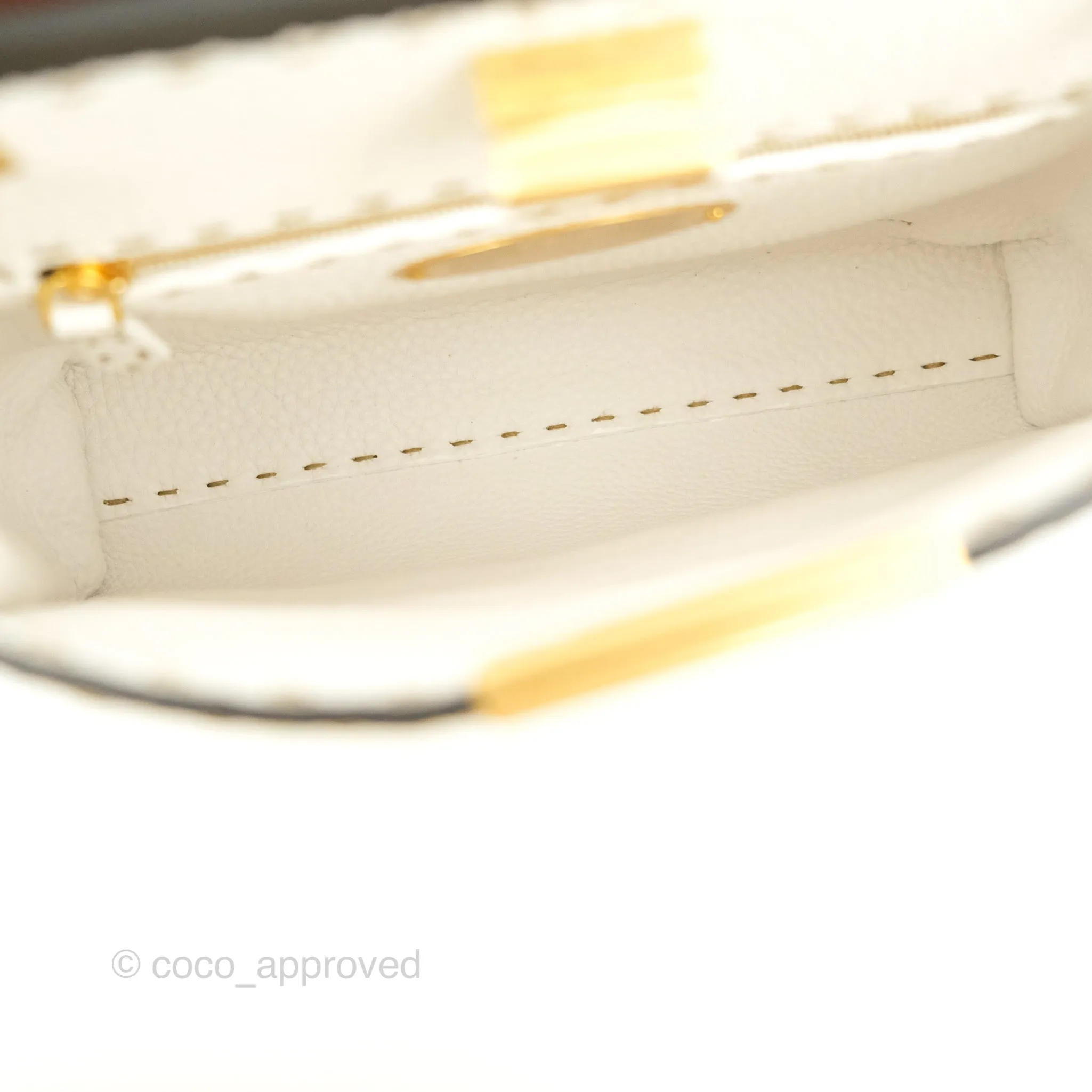 Fendi Small Peekaboo Iseeu Yellow Grained Leather Gold Hardware
