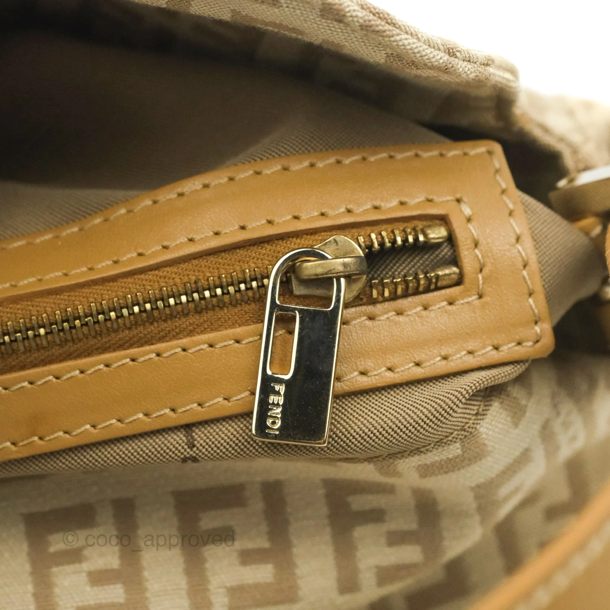 Fendi Vintage Baguette Shoulder Bag Beige Zucchino Canvas