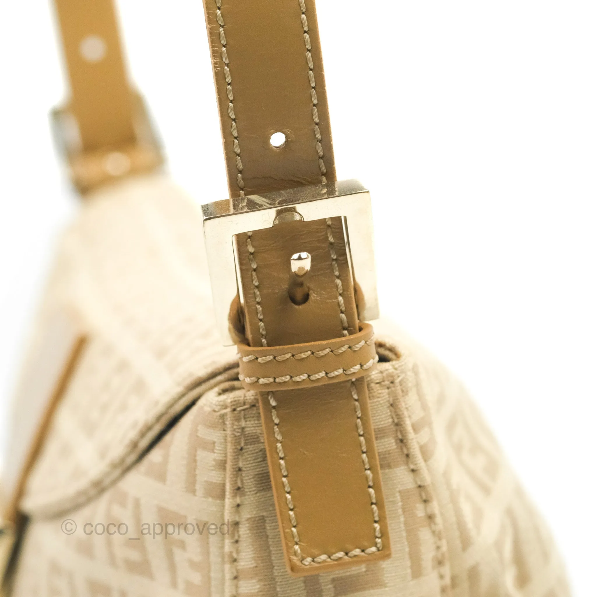 Fendi Vintage Baguette Shoulder Bag Beige Zucchino Canvas