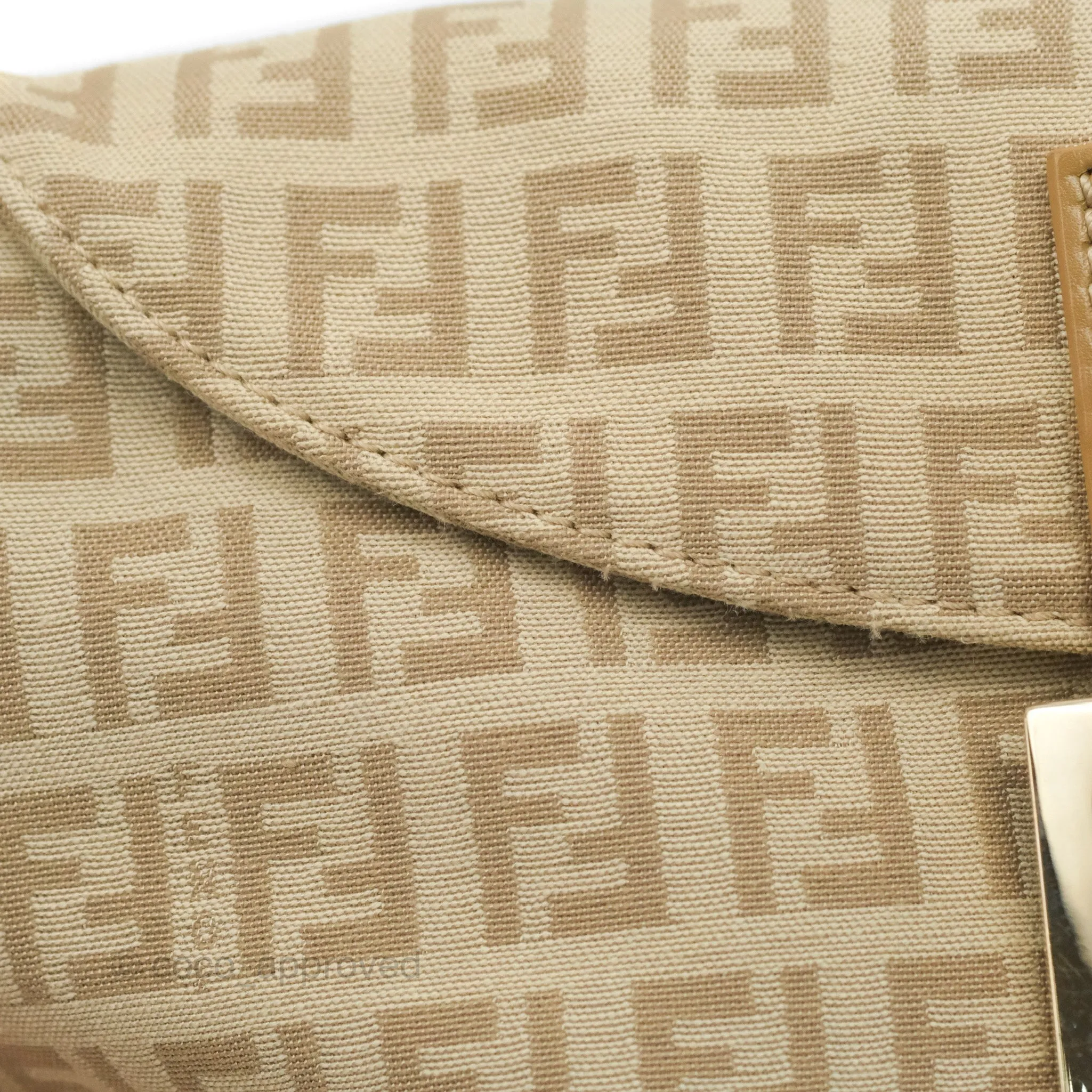 Fendi Vintage Baguette Shoulder Bag Beige Zucchino Canvas