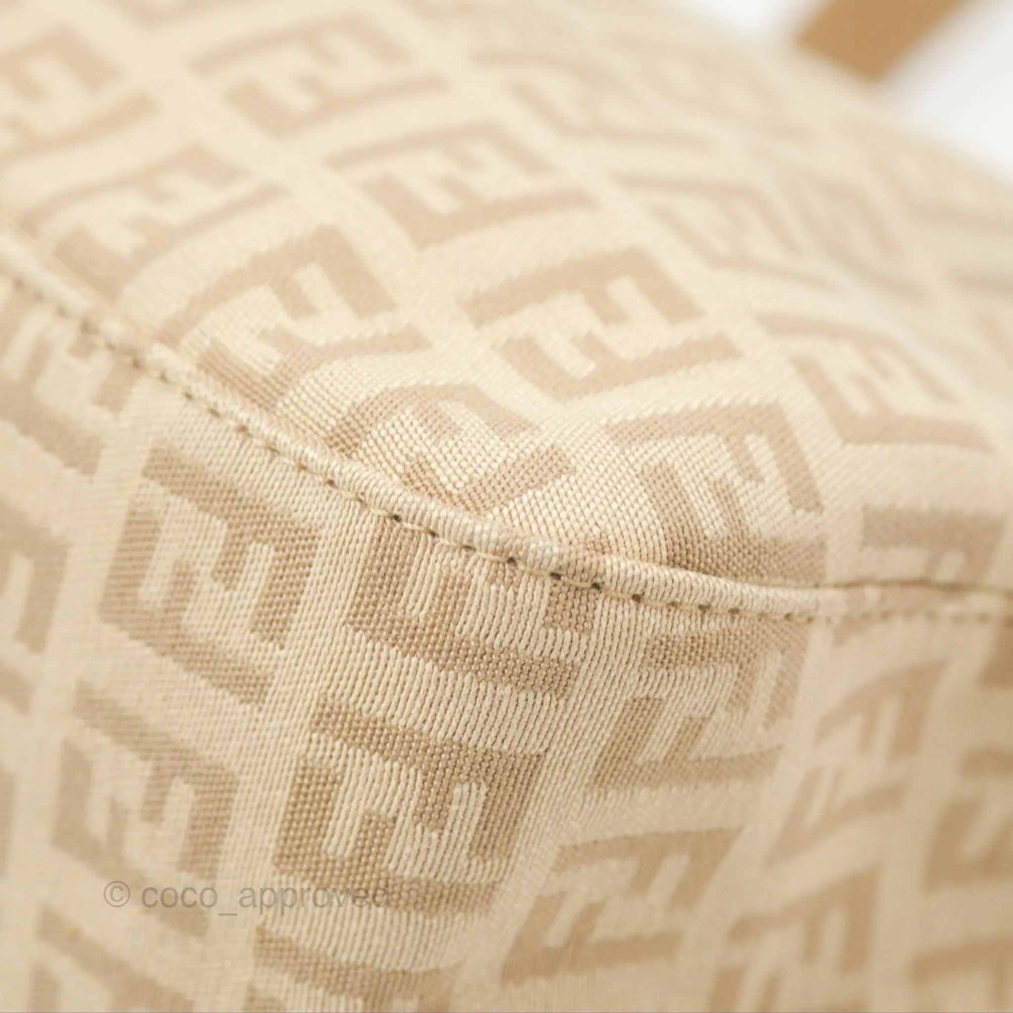 Fendi Vintage Baguette Shoulder Bag Beige Zucchino Canvas