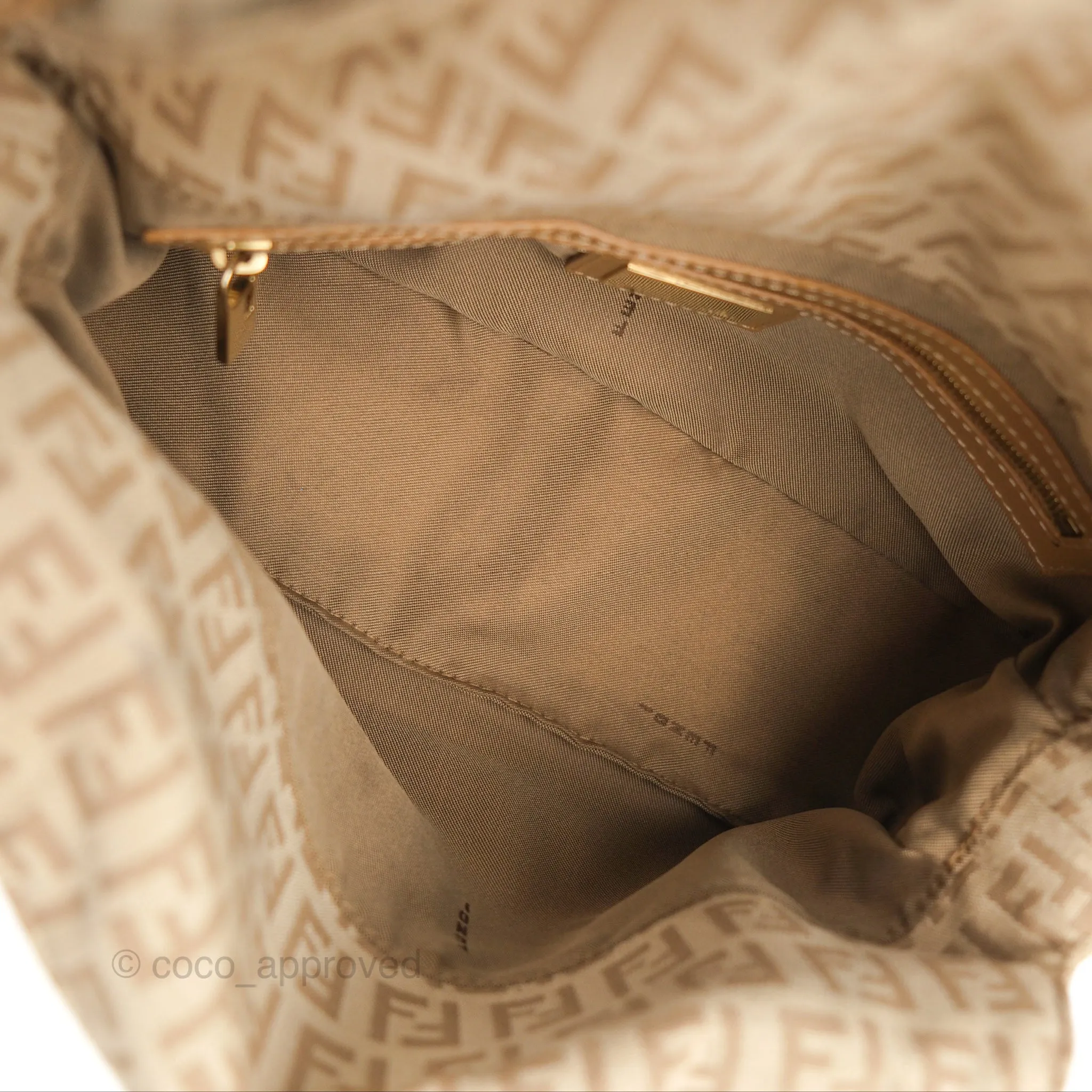 Fendi Vintage Baguette Shoulder Bag Beige Zucchino Canvas