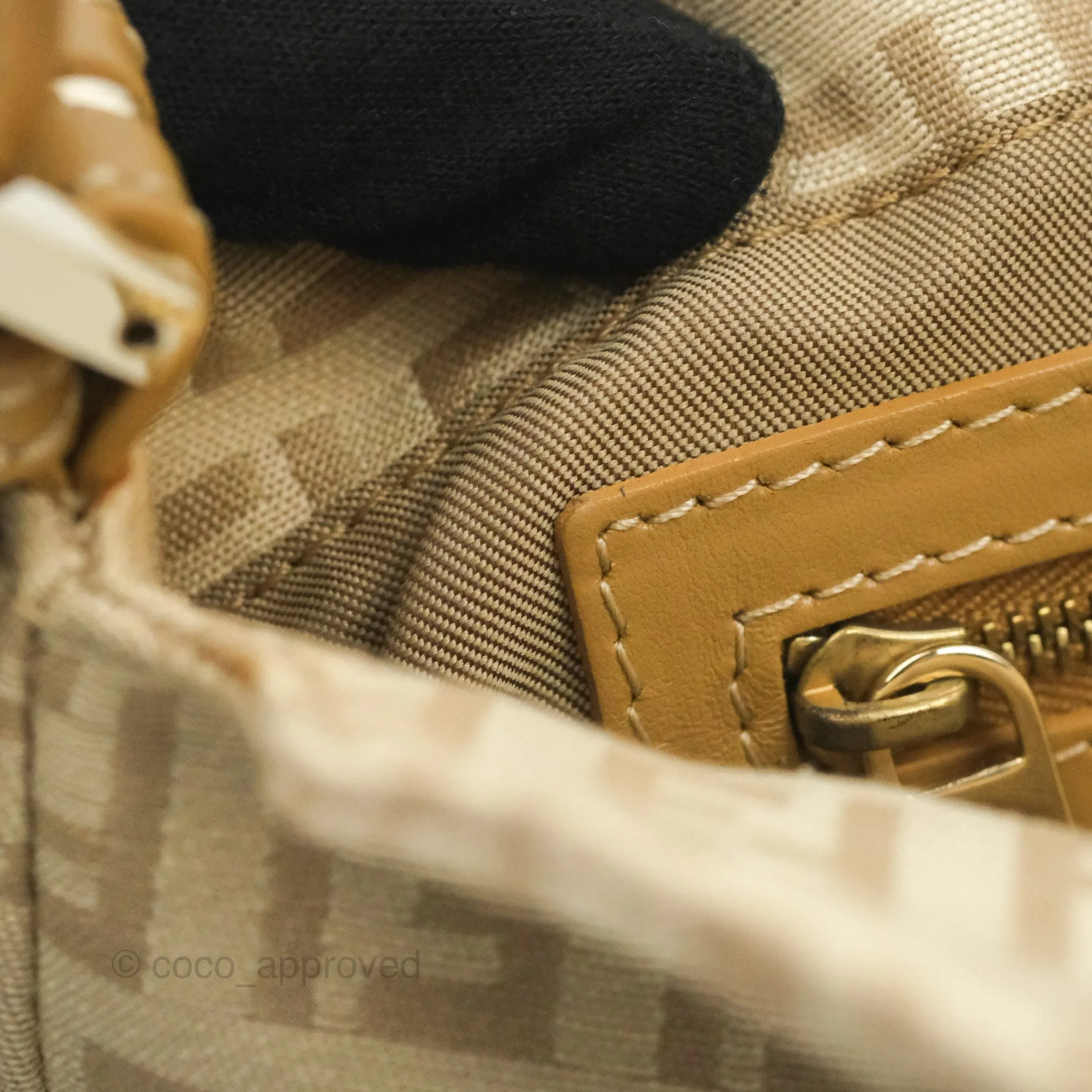 Fendi Vintage Baguette Shoulder Bag Beige Zucchino Canvas