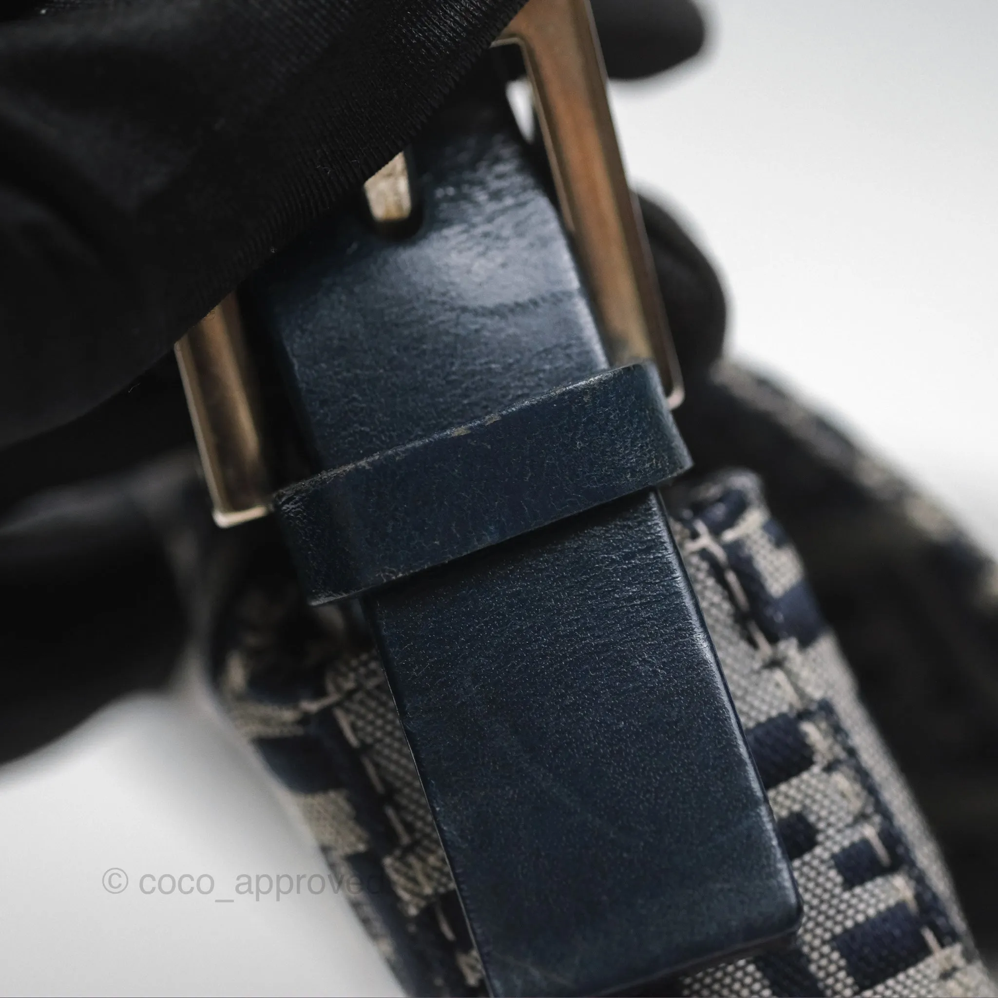 Fendi Vintage Baguette Shoulder Bag Grey/ Navy Canvas
