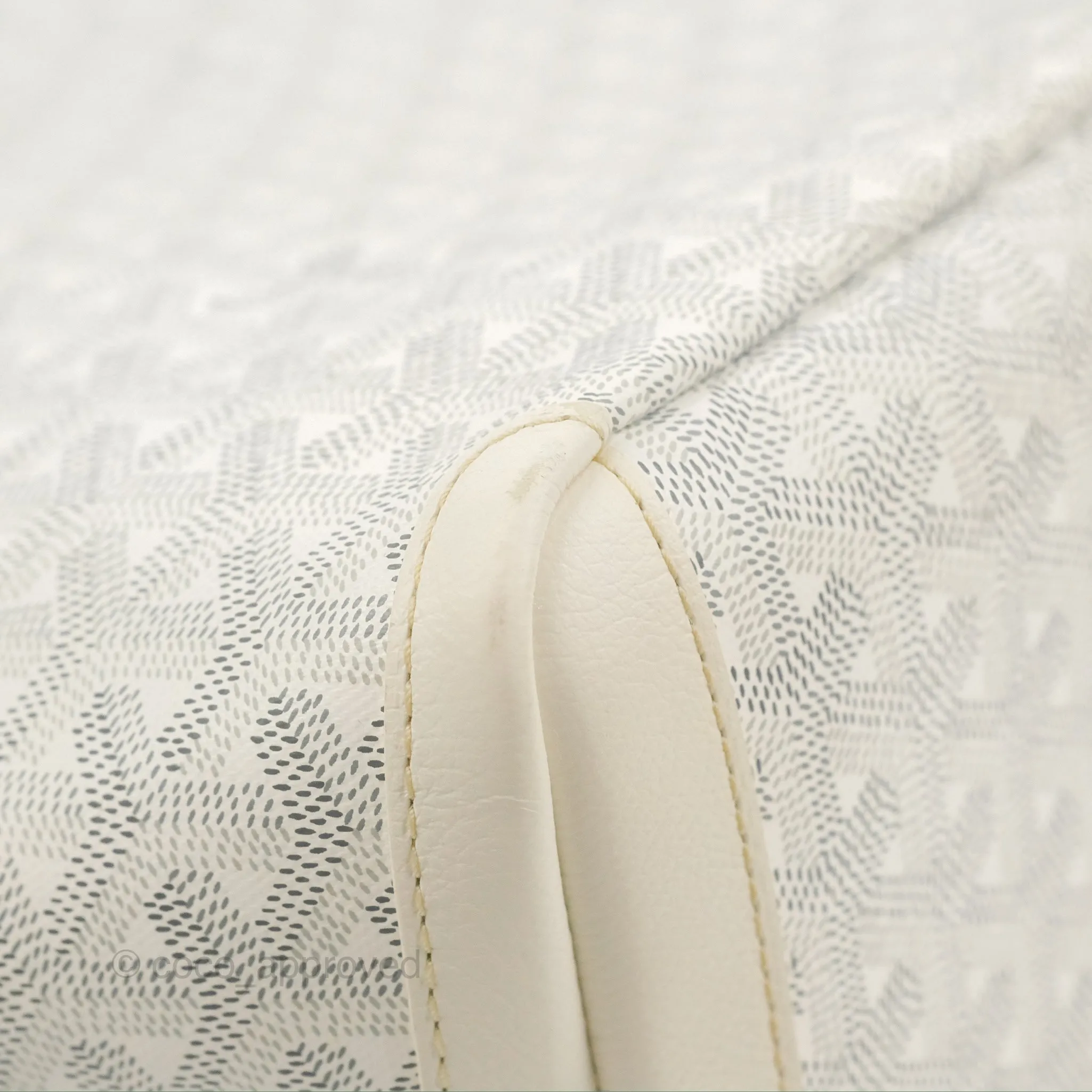 Goyard Artois Goyardine Canvas PM White