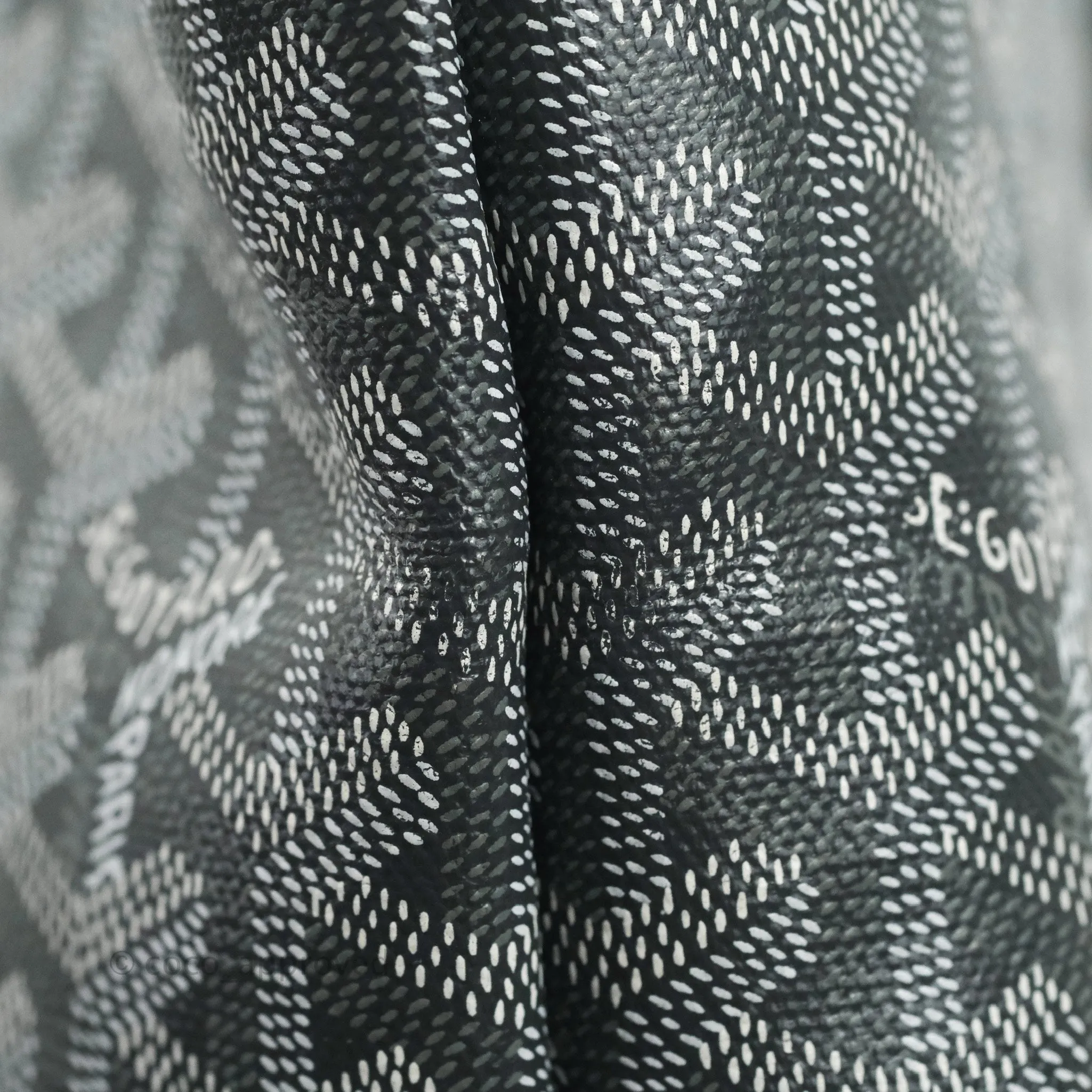Goyard Artois Grey Goyardine Canvas PM
