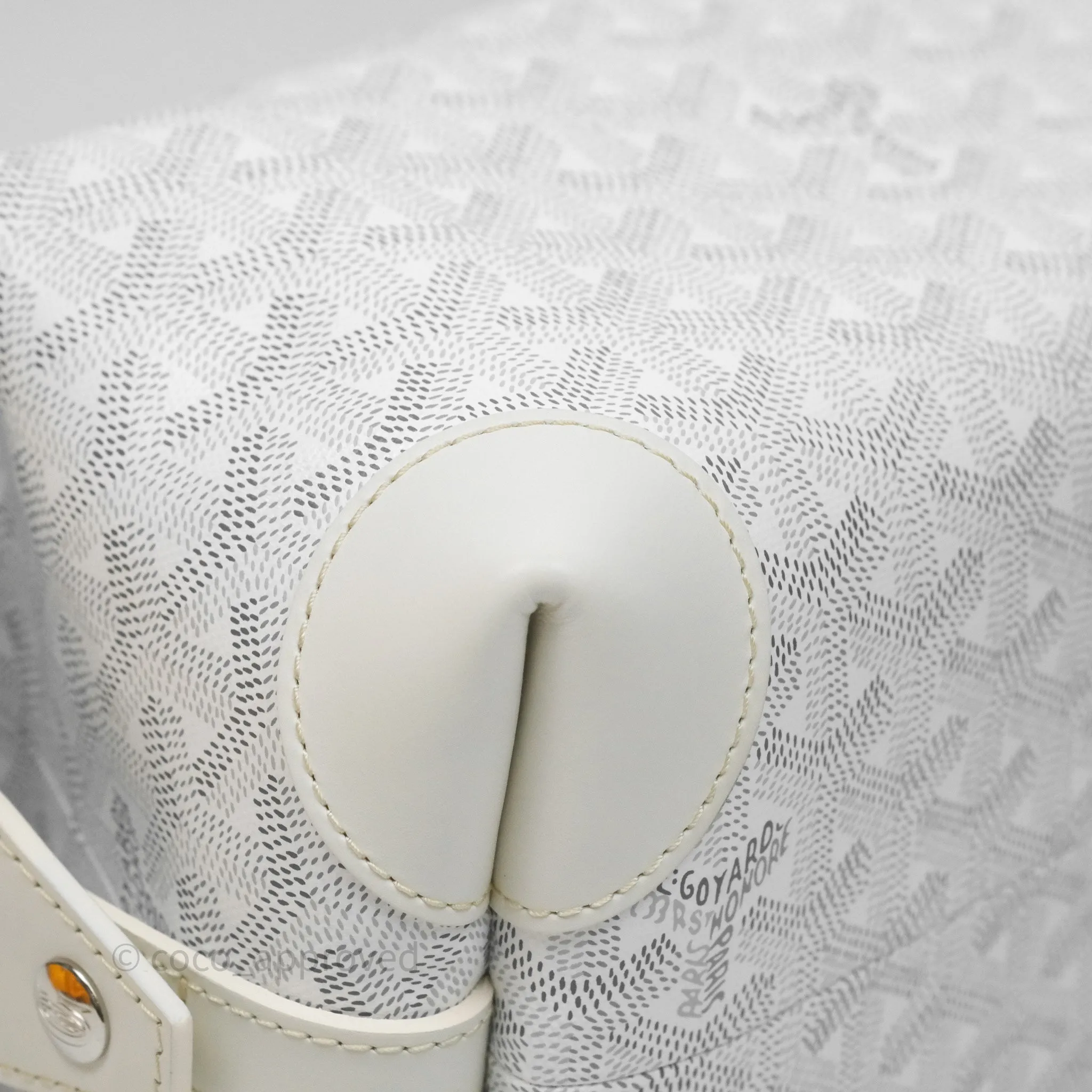 Goyard Bowling 25 Toiletry Bag White Goyardine Canvas