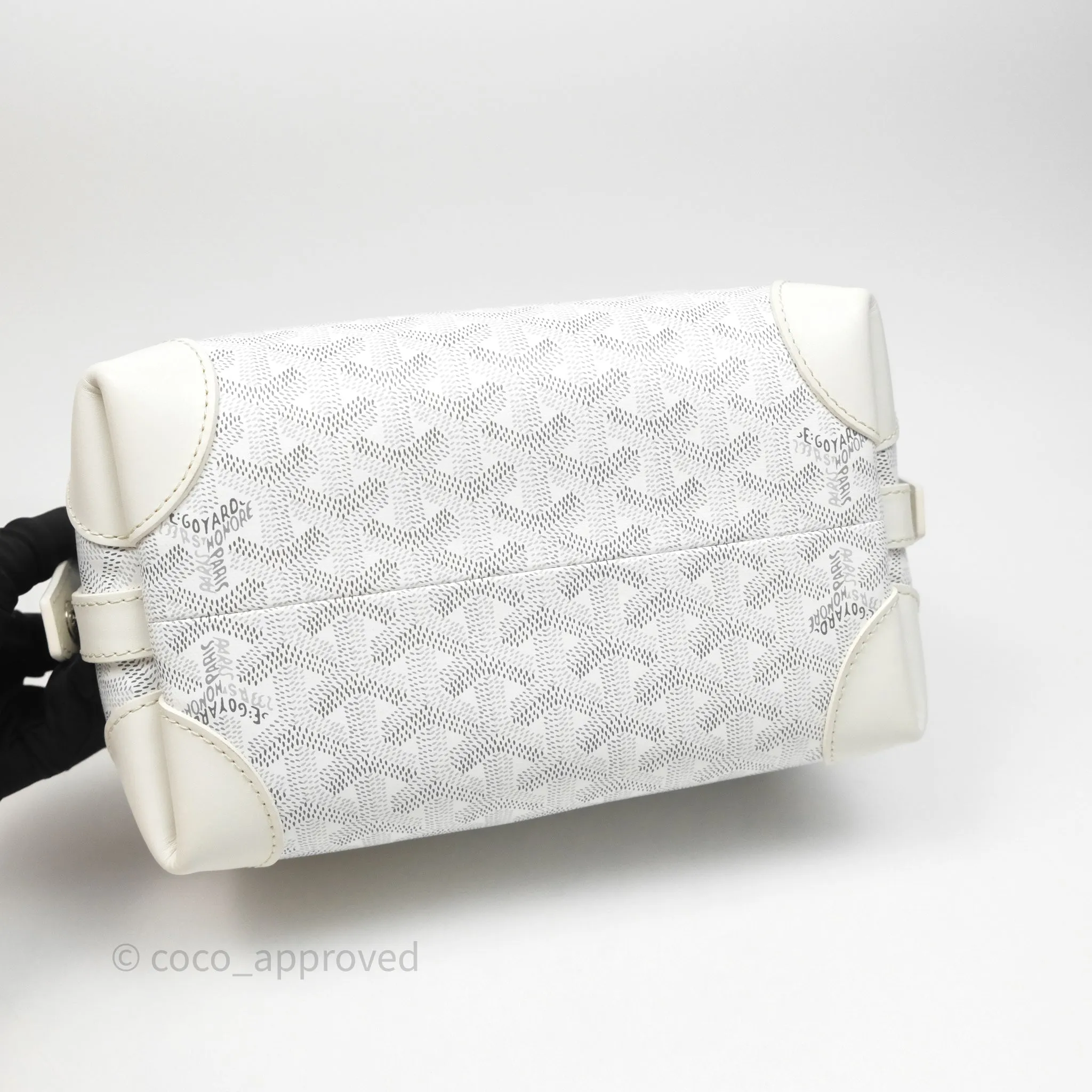 Goyard Bowling 25 Toiletry Bag White Goyardine Canvas
