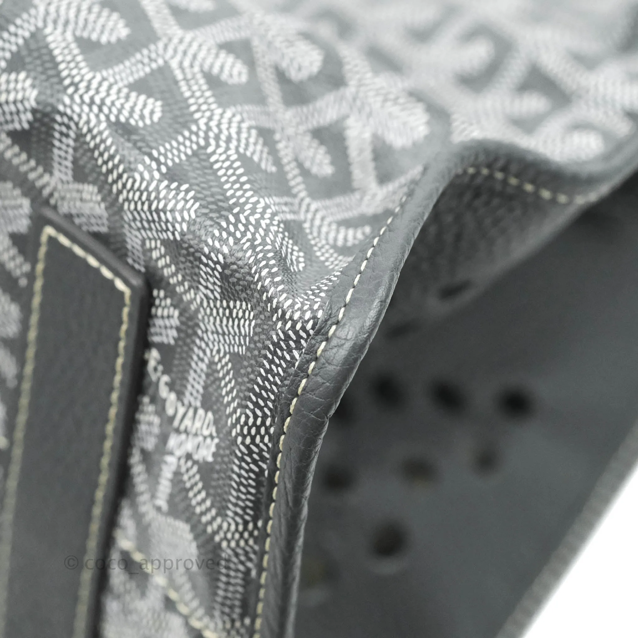 Goyard Goyardine Grey Sac Hardy PM