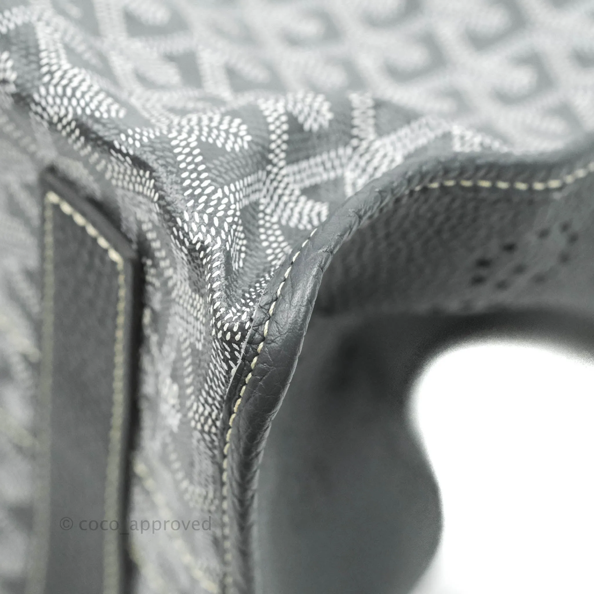 Goyard Goyardine Grey Sac Hardy PM