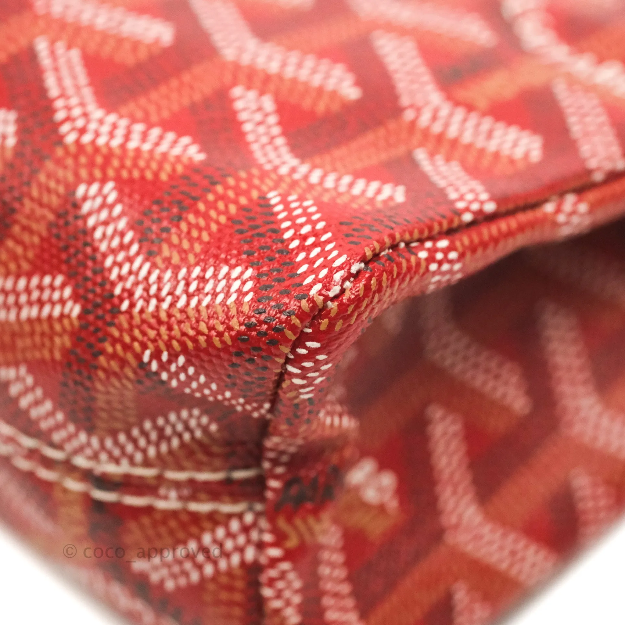 Goyard Goyardine Miroir Toiletry Bag PM Red