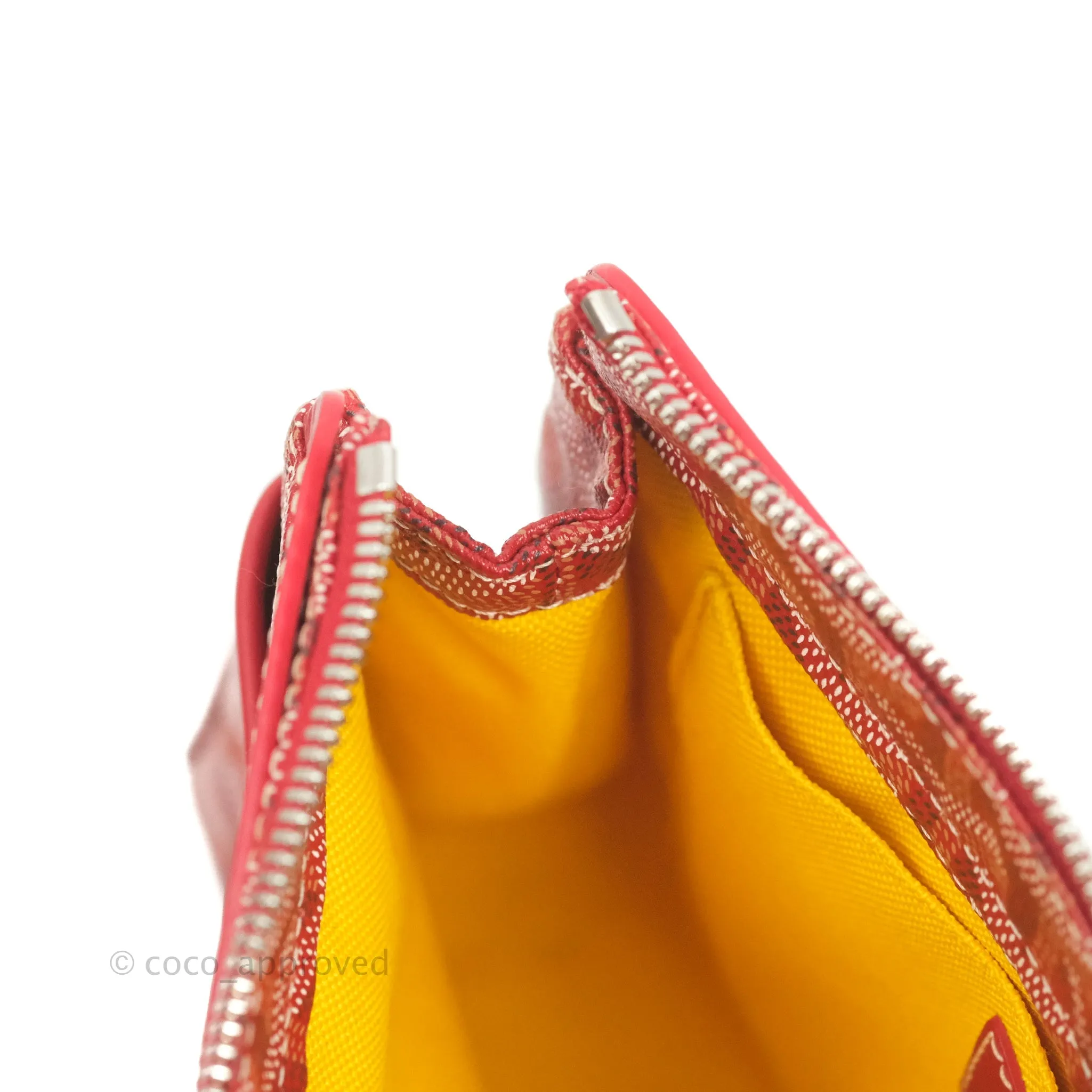 Goyard Goyardine Miroir Toiletry Bag PM Red