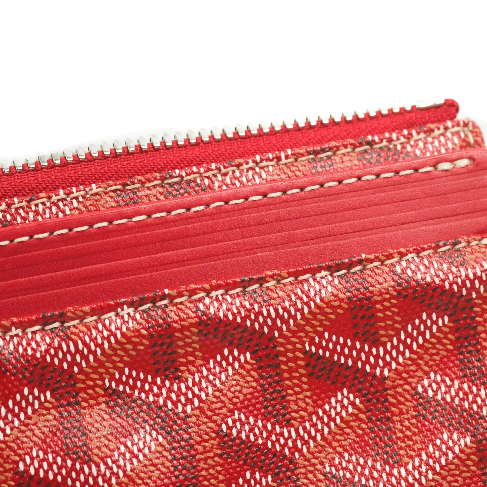 Goyard Goyardine Miroir Toiletry Bag PM Red