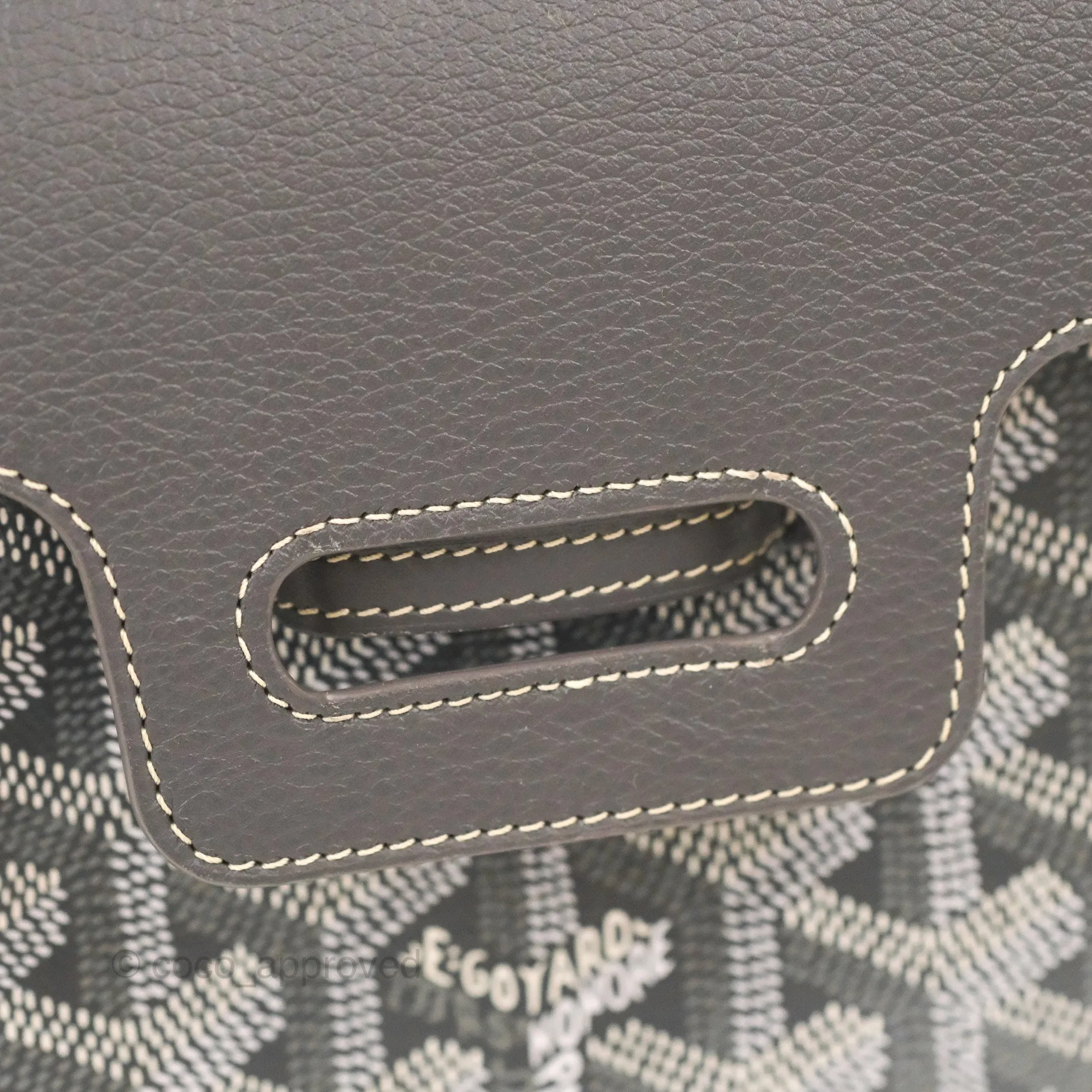 Goyard Sagon Mini Bag Chevroches Calfskin Grey Silver Hardware